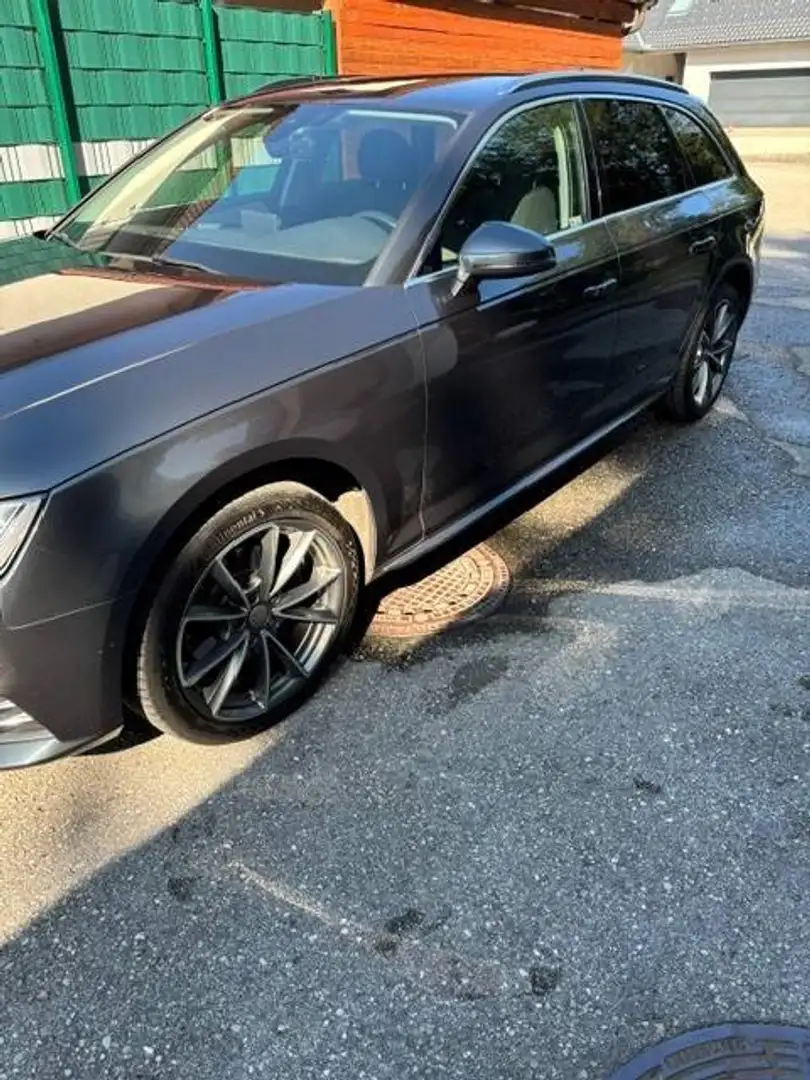 Audi A4 A4 Avant 2,0 TDI Sport S-tronic Sport Grau - 2