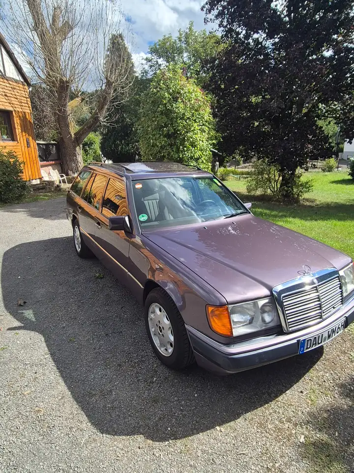 Mercedes-Benz 230TE. 124T, foto 3