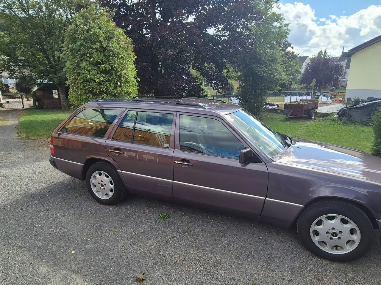 Mercedes-Benz 230TE. 124T, foto 2