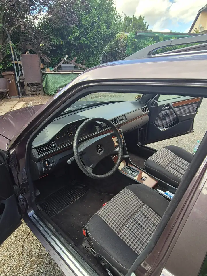 Mercedes-Benz 230TE. 124T, foto 9