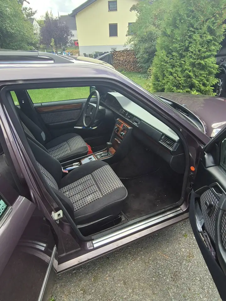 Mercedes-Benz 230TE. 124T, foto 11