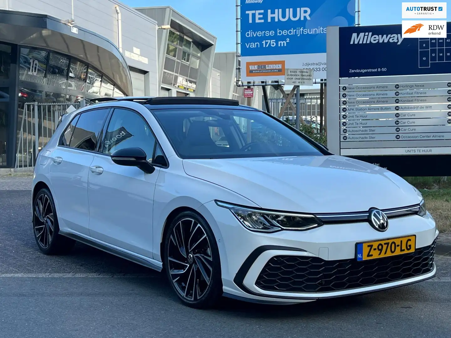 Volkswagen Golf 8 1.5 eTSI 7-DSG GTI PAKKET LED CAMERA Blanc - 1
