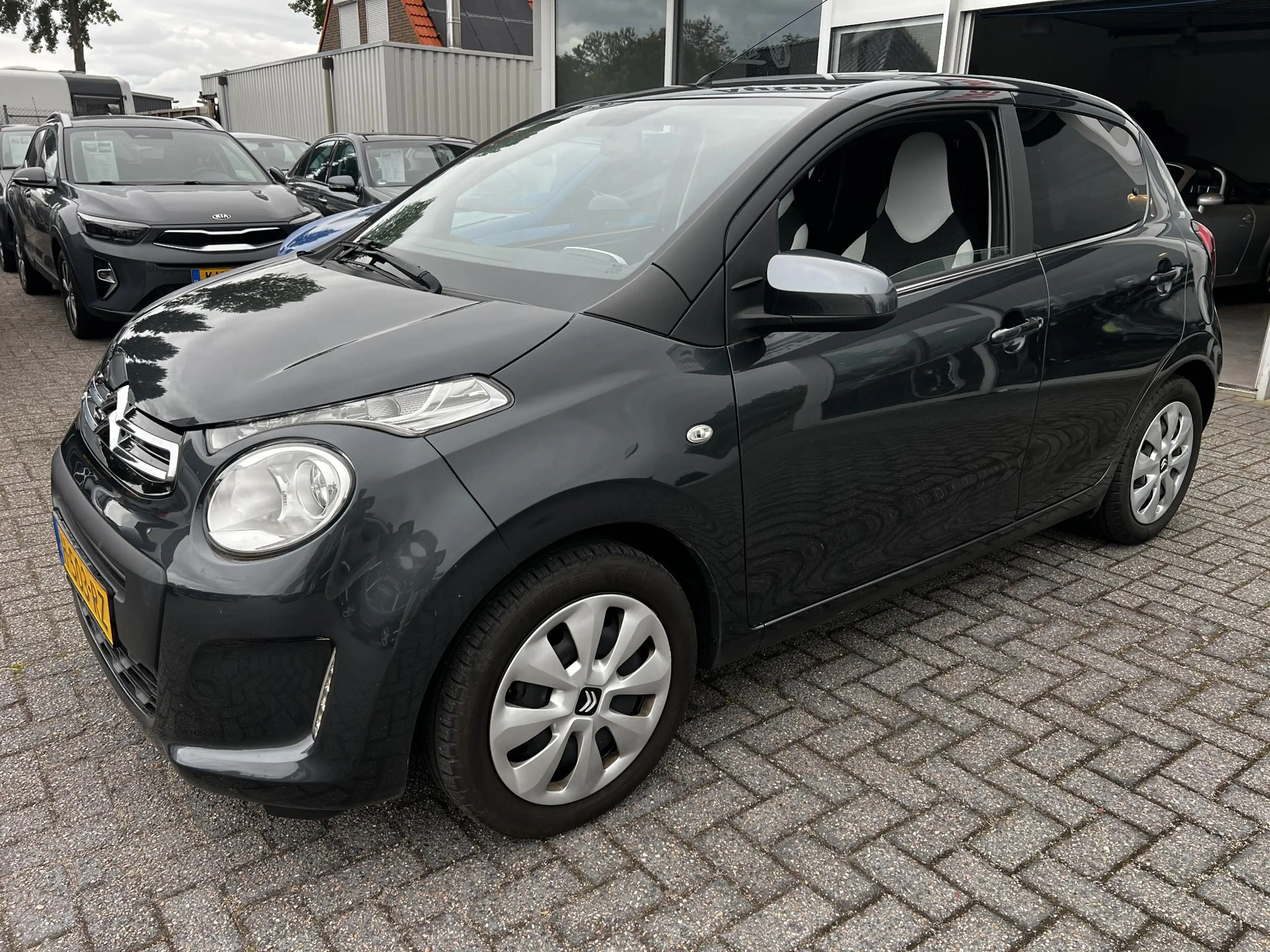 Citroen C1 1.0 VTi Feel slechts 19.594 km NAP en in nieuwstaa — photo 15