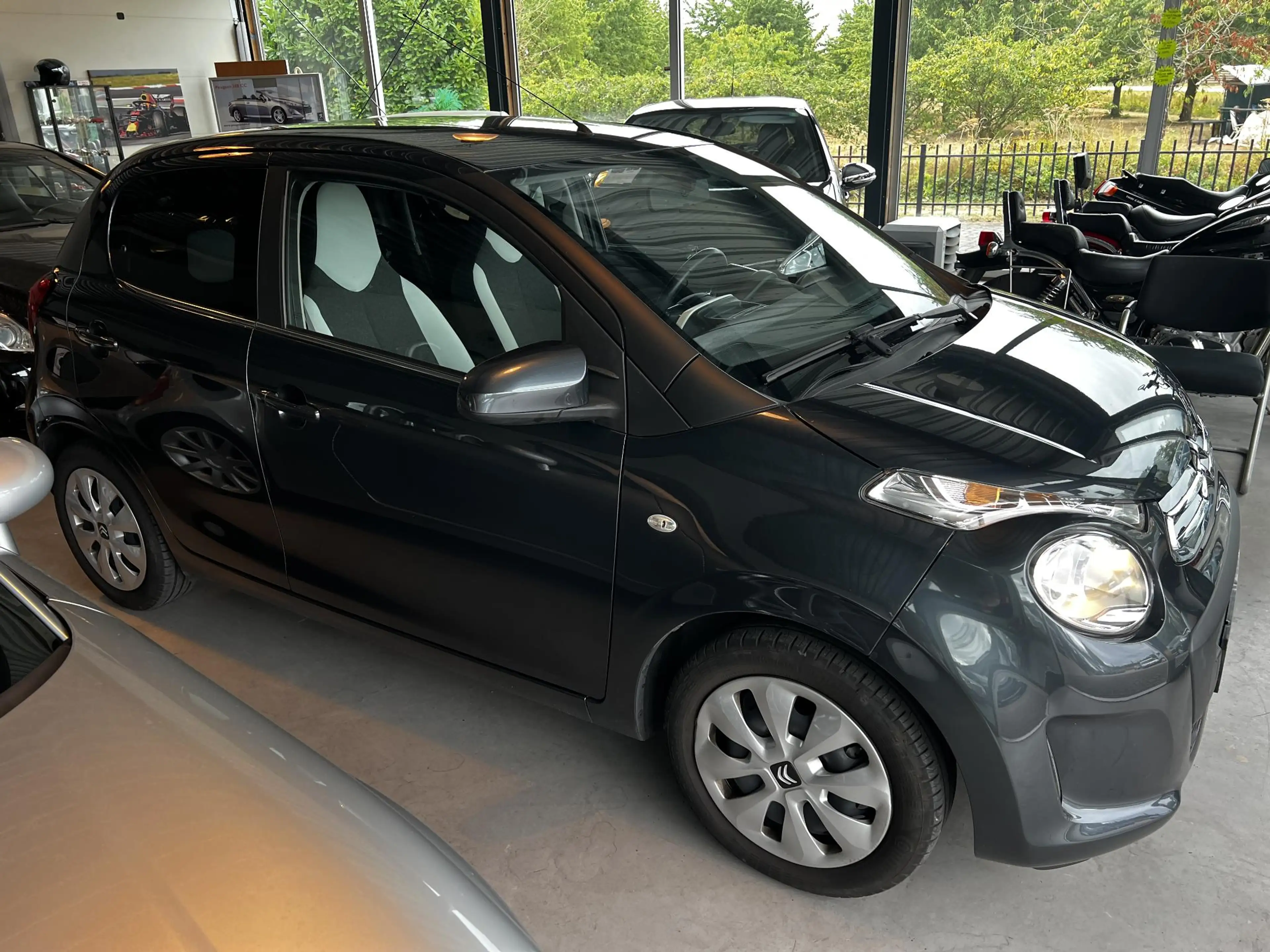 Citroen C1 1.0 VTi Feel slechts 19.594 km NAP en in nieuwstaa — photo 4