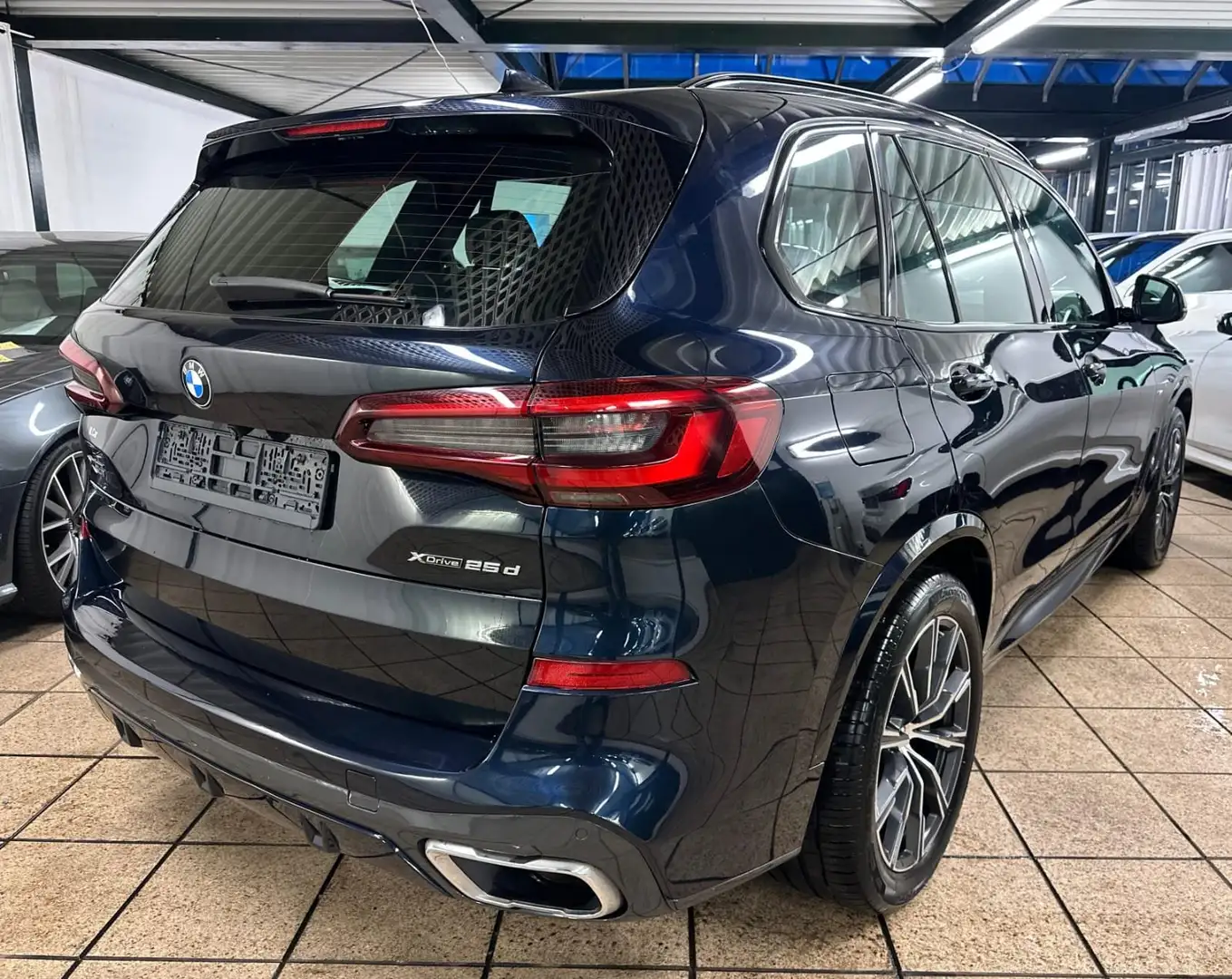 BMW X5 xDrive 25d M Sport LED 360° Kamera Schwarz - 2