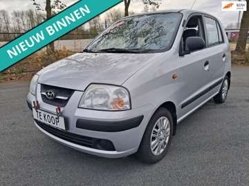 1.1i Active 5 drs let op duitse auto kan evt gebra