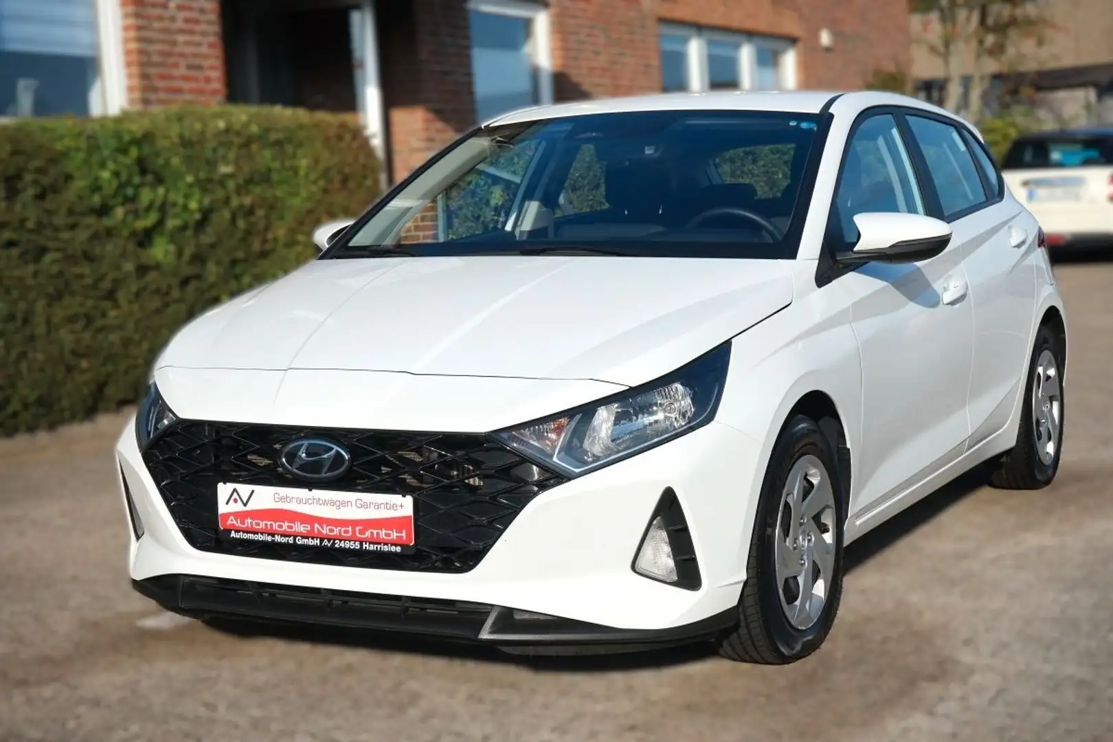 Hyundai i20 Trend Style*Service Neu*Hu Au Neu Weiß - 1