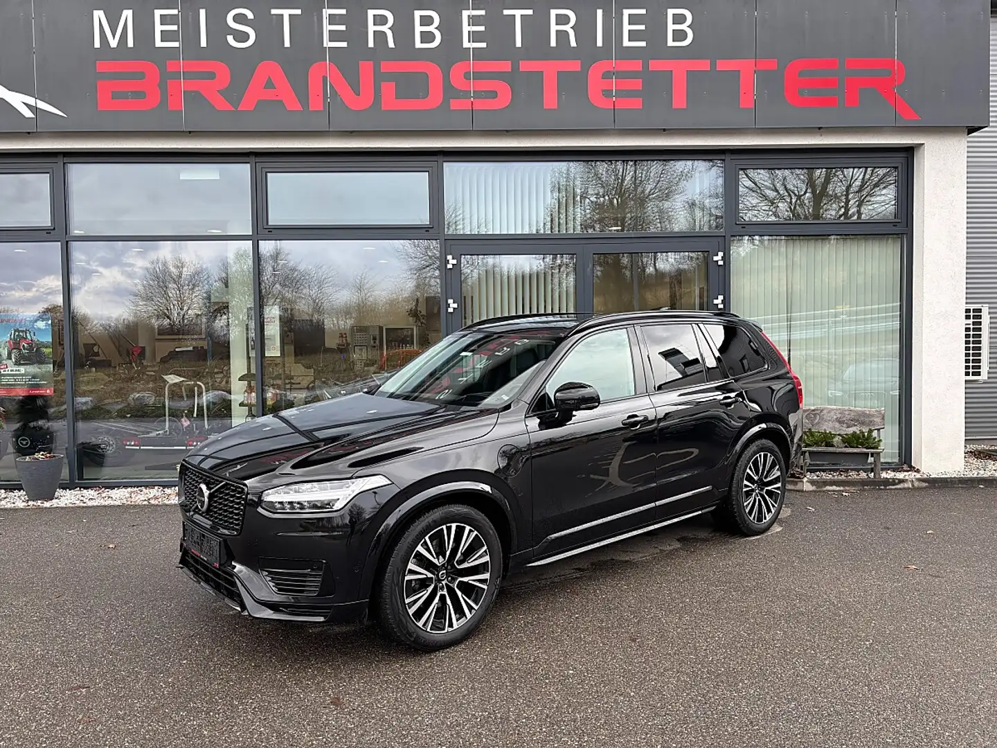 Volvo XC90 T8 AWD PHEV Ultimate Dark 7-Sitzer Schwarz - 1