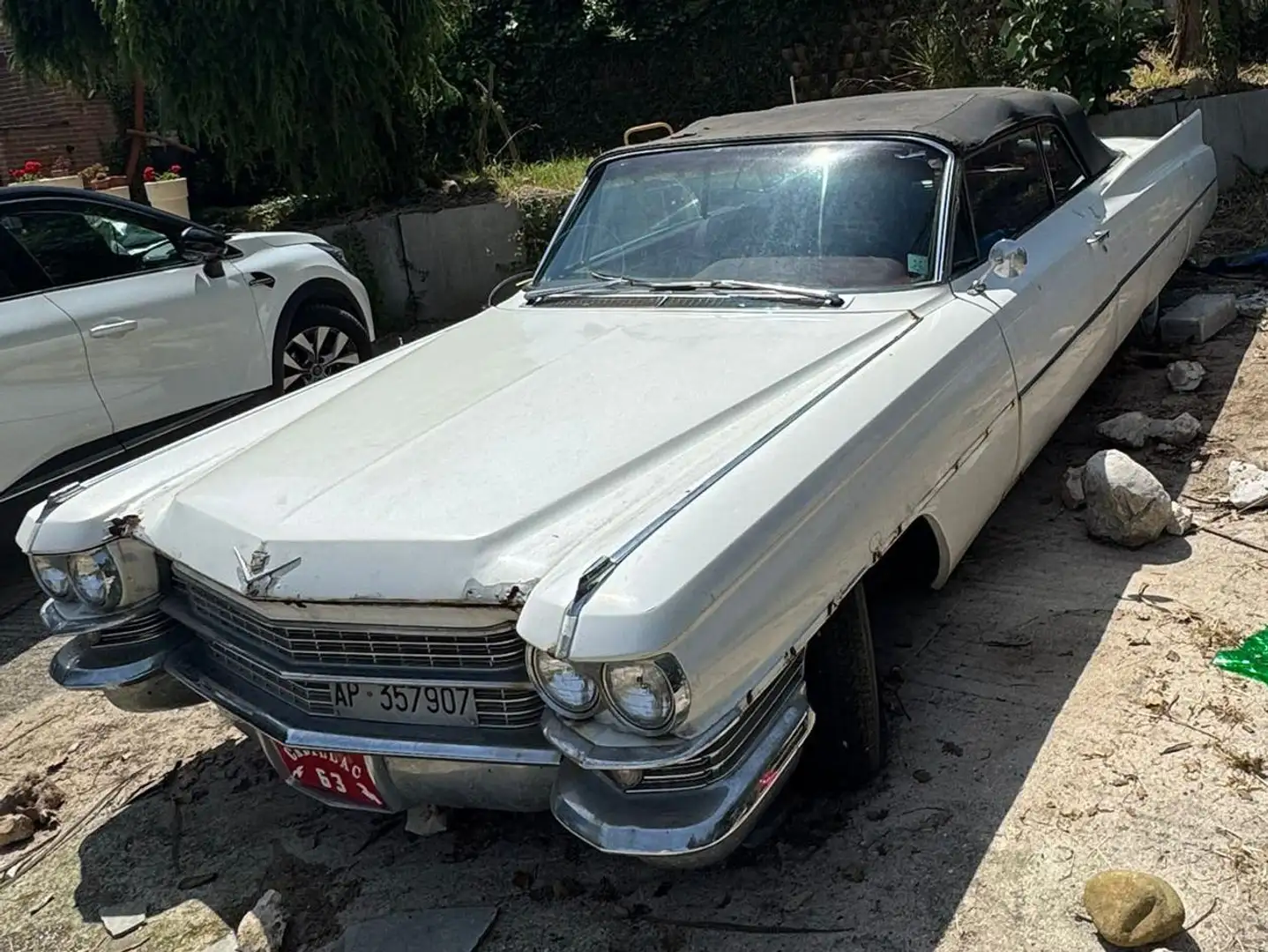 Cadillac Deville Cabriolet Biały - 1