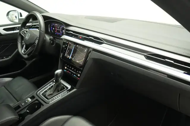 Volkswagen Arteon view 8