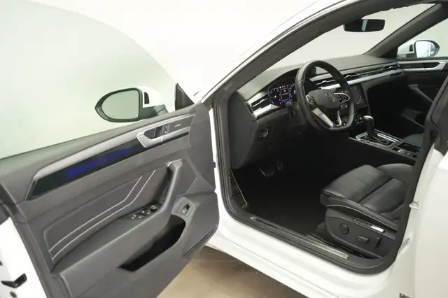 Volkswagen Arteon view 12