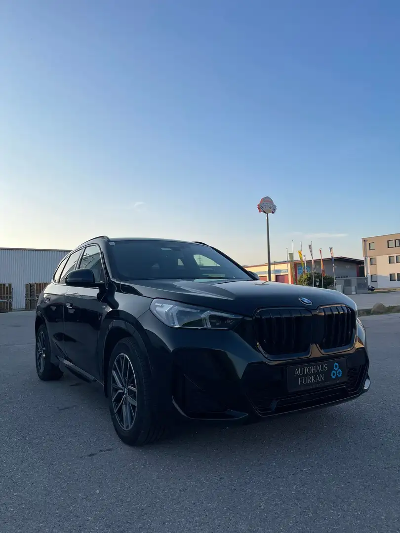 BMW X1 xDrive23d 48V Aut. Noir - 1