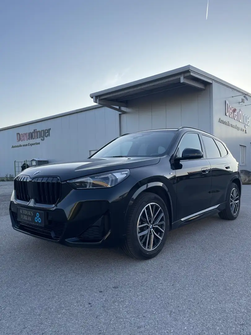 BMW X1 xDrive23d 48V Aut. Noir - 2