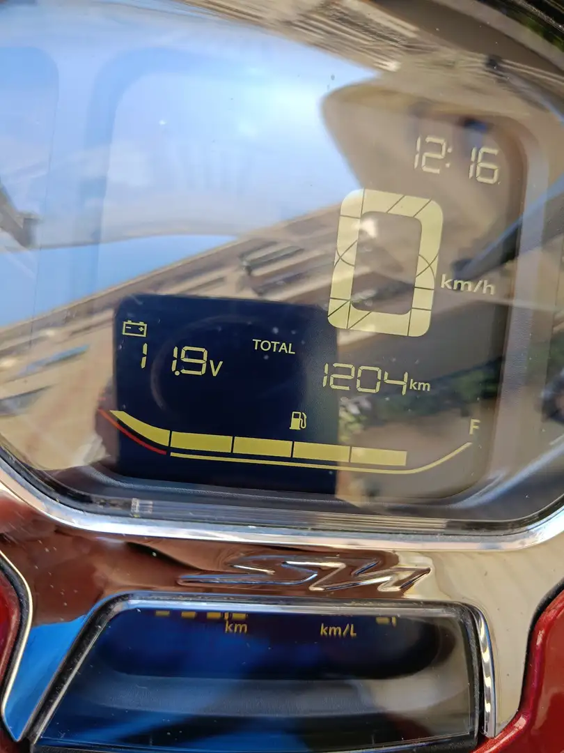 Honda SH 125 scooter Czerwony - 2