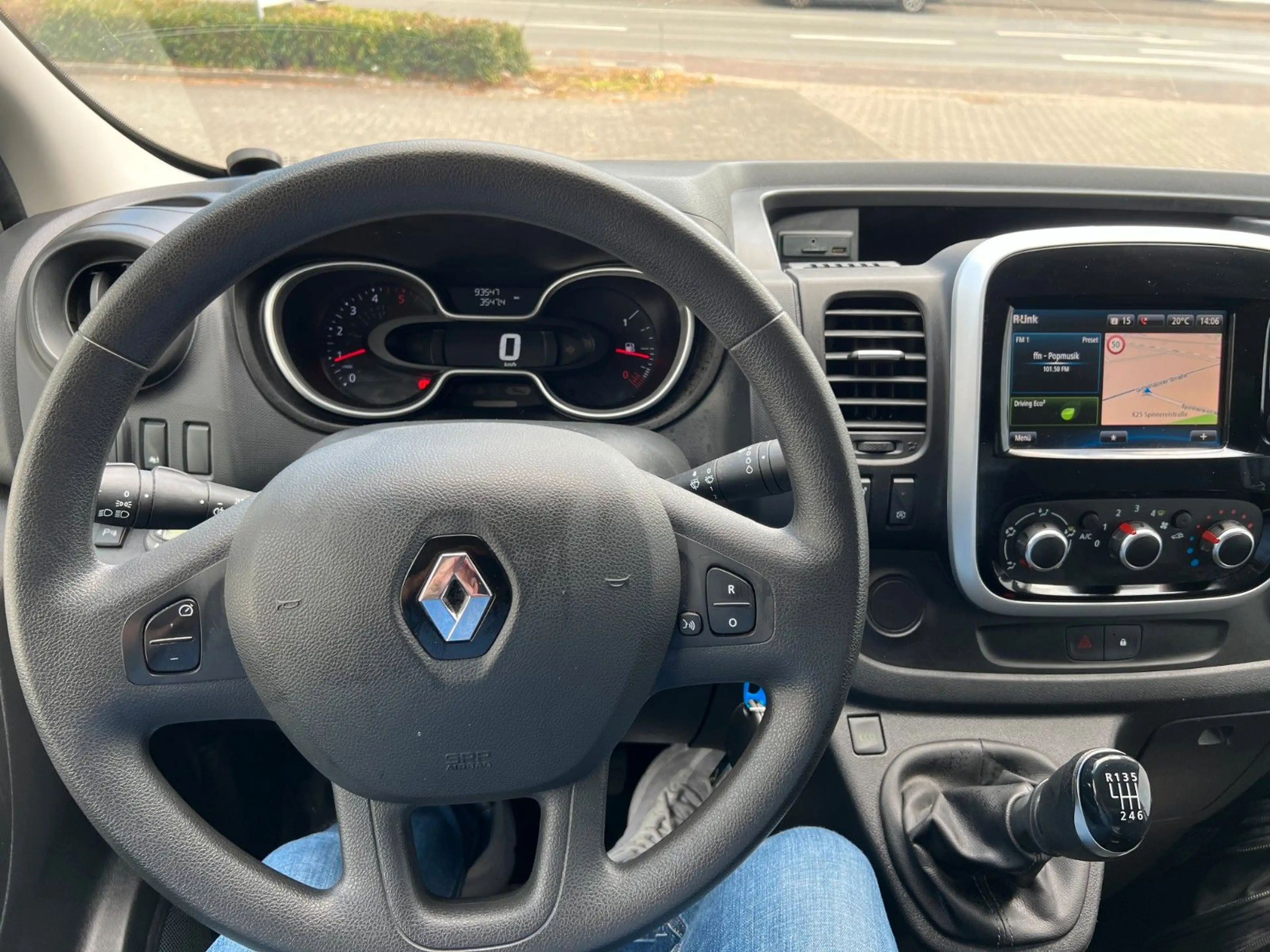 Renault Trafic Kasten L2H2 3,0t Komfort Neues Model Navi — photo 10