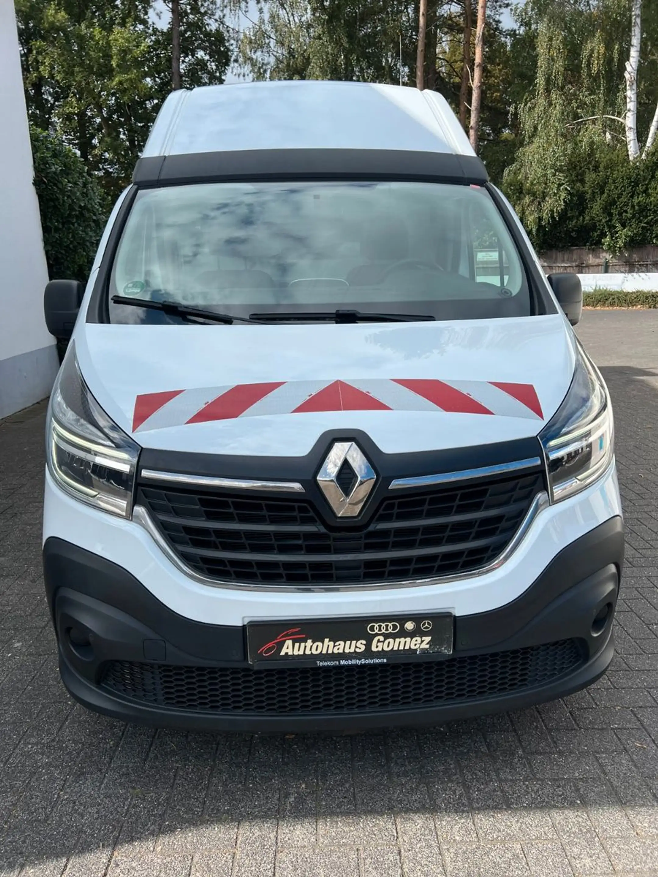 Renault Trafic Kasten L2H2 3,0t Komfort Neues Model Navi — photo 6