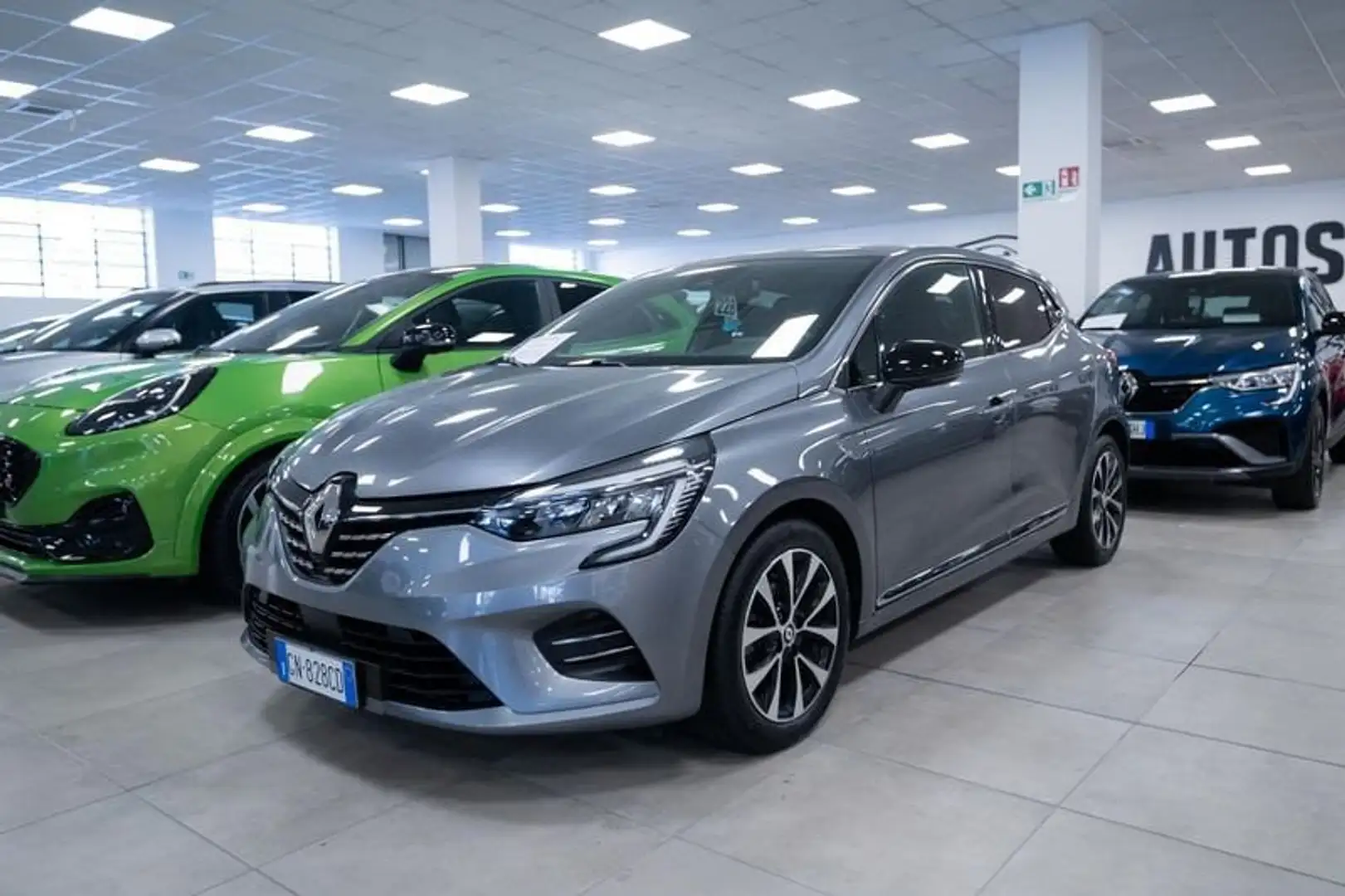 Renault Clio 1.0 TCe Techno 90CV Grigio - 1