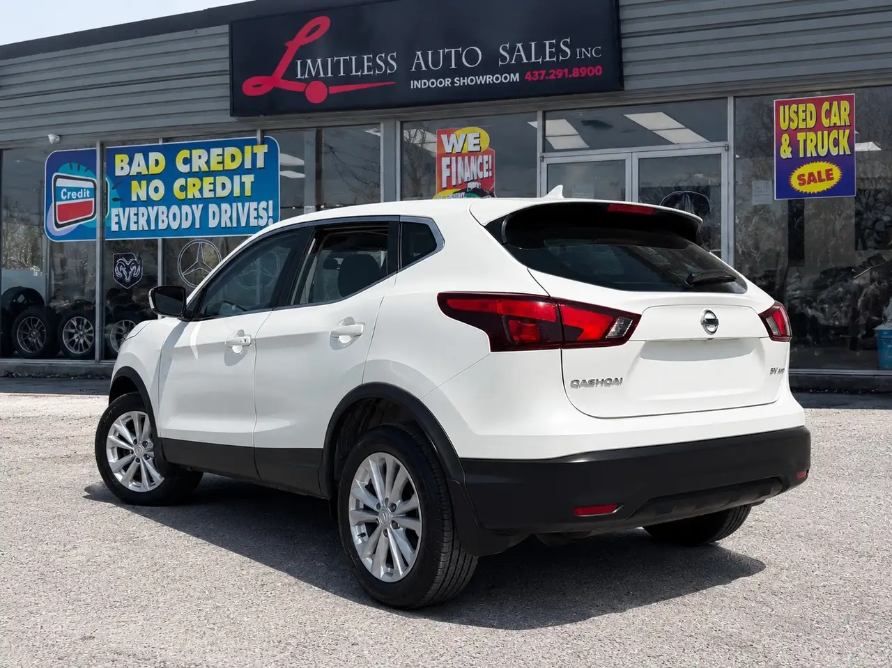 Nissan Qashqai снимка Nissan Qashqai