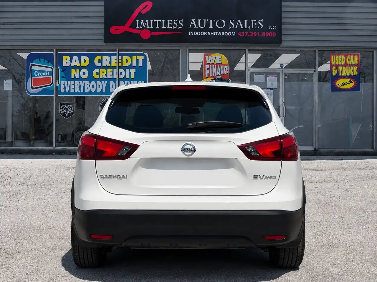 Nissan Qashqai снимка Nissan Qashqai