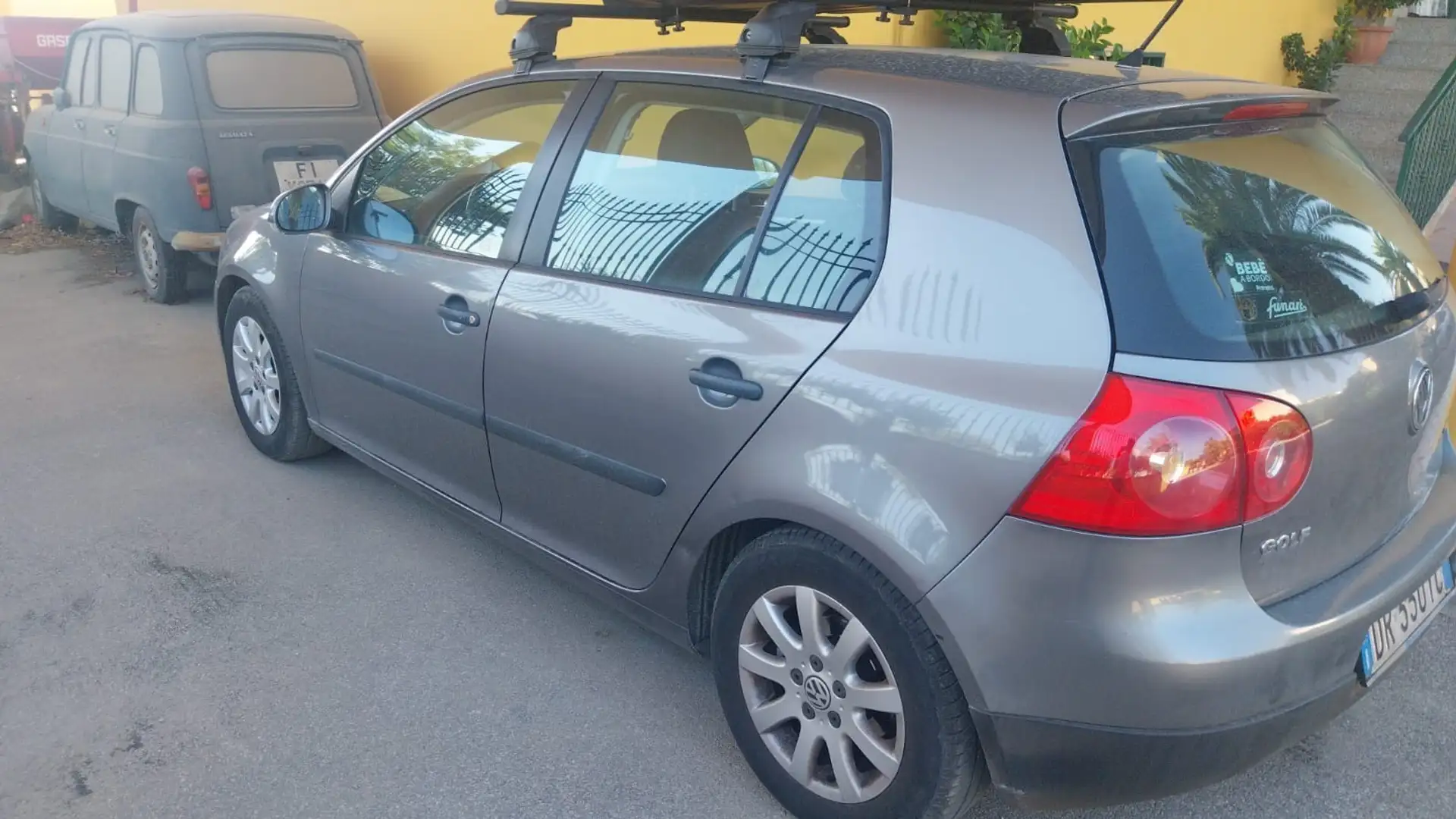 Volkswagen Golf 5p 1.9 tdi Comfortline 110cv - 2