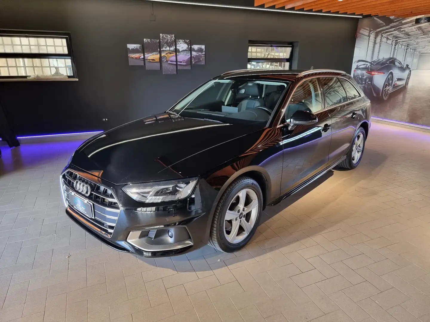 Audi A4 Avant 35 2.0 tdi mhev Business Advanced 163cv s-tr Noir - 1