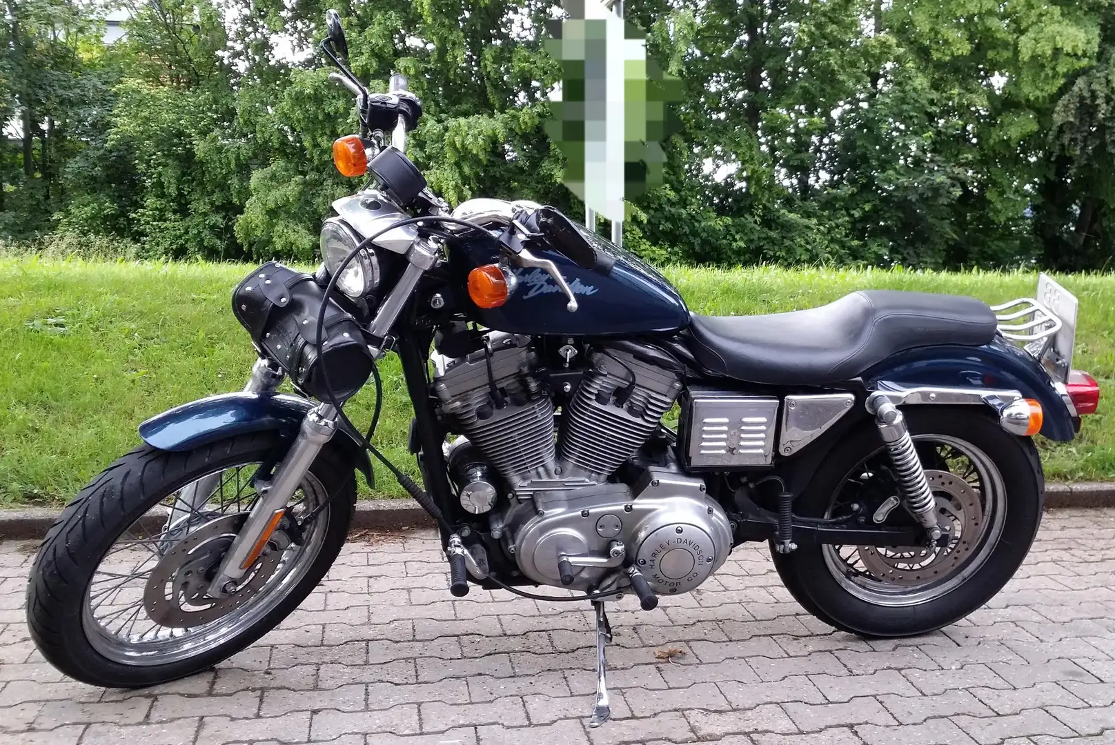 Harley-Davidson Sportster 883 XLH Hugger Azul - 1