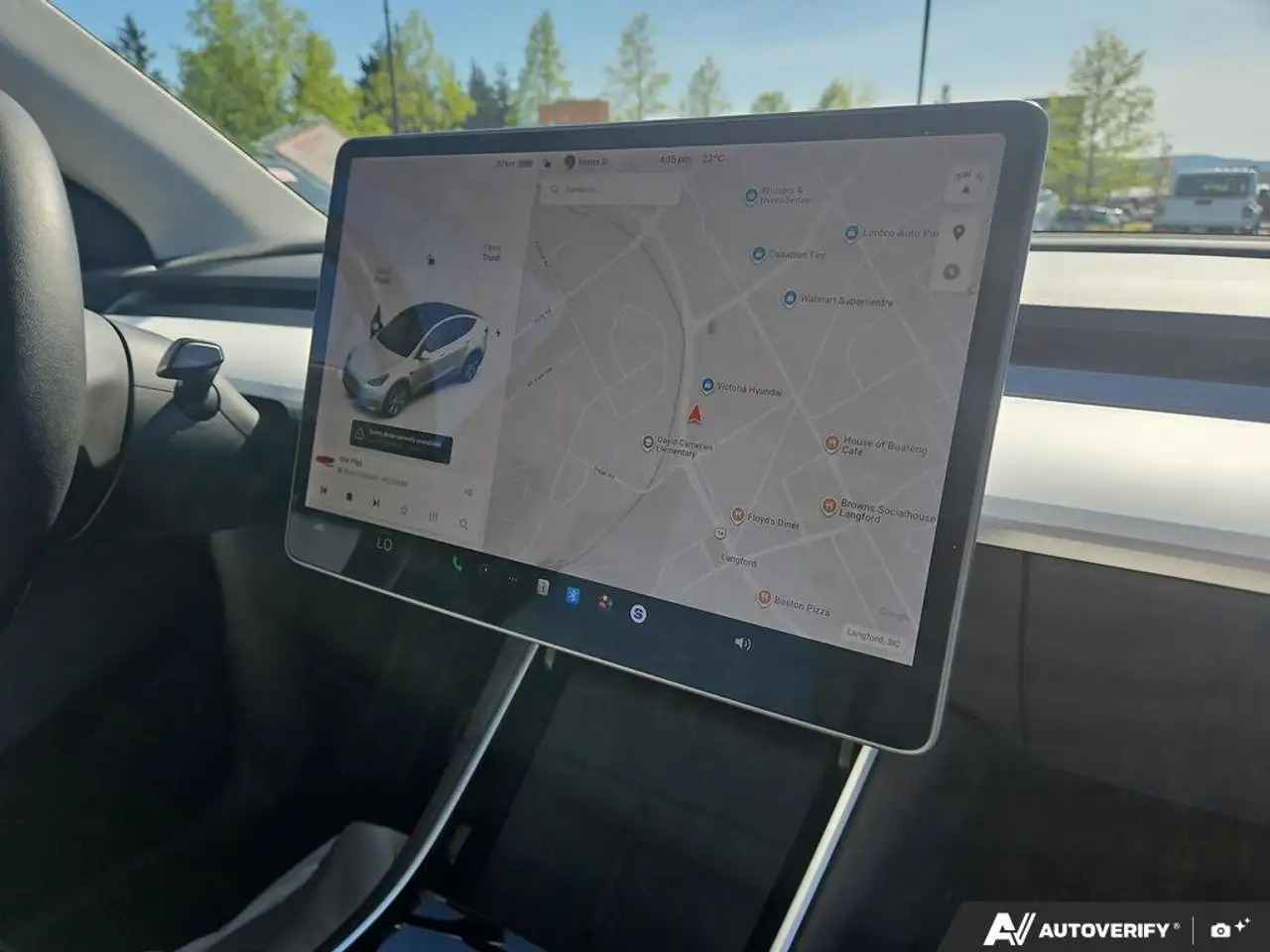 Tesla Model Y снимка Tesla Model Y