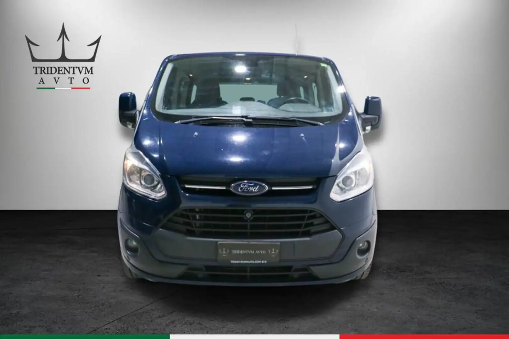 Ford Tourneo Custom 300 2.2 tdci 155cv titan(lim.) L1H1 Blu/Azzurro - 2