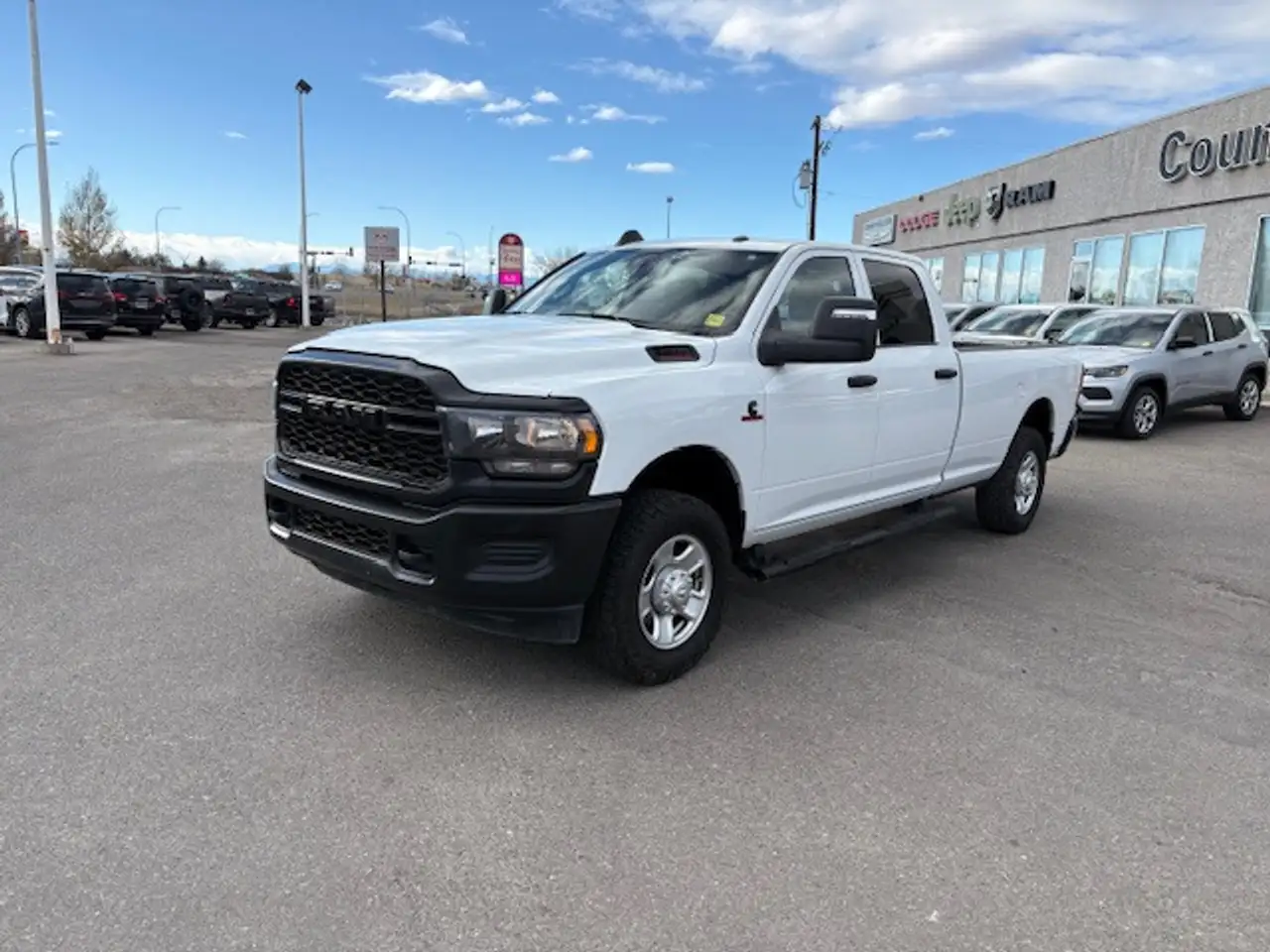 RAM 3500 снимка RAM 3500