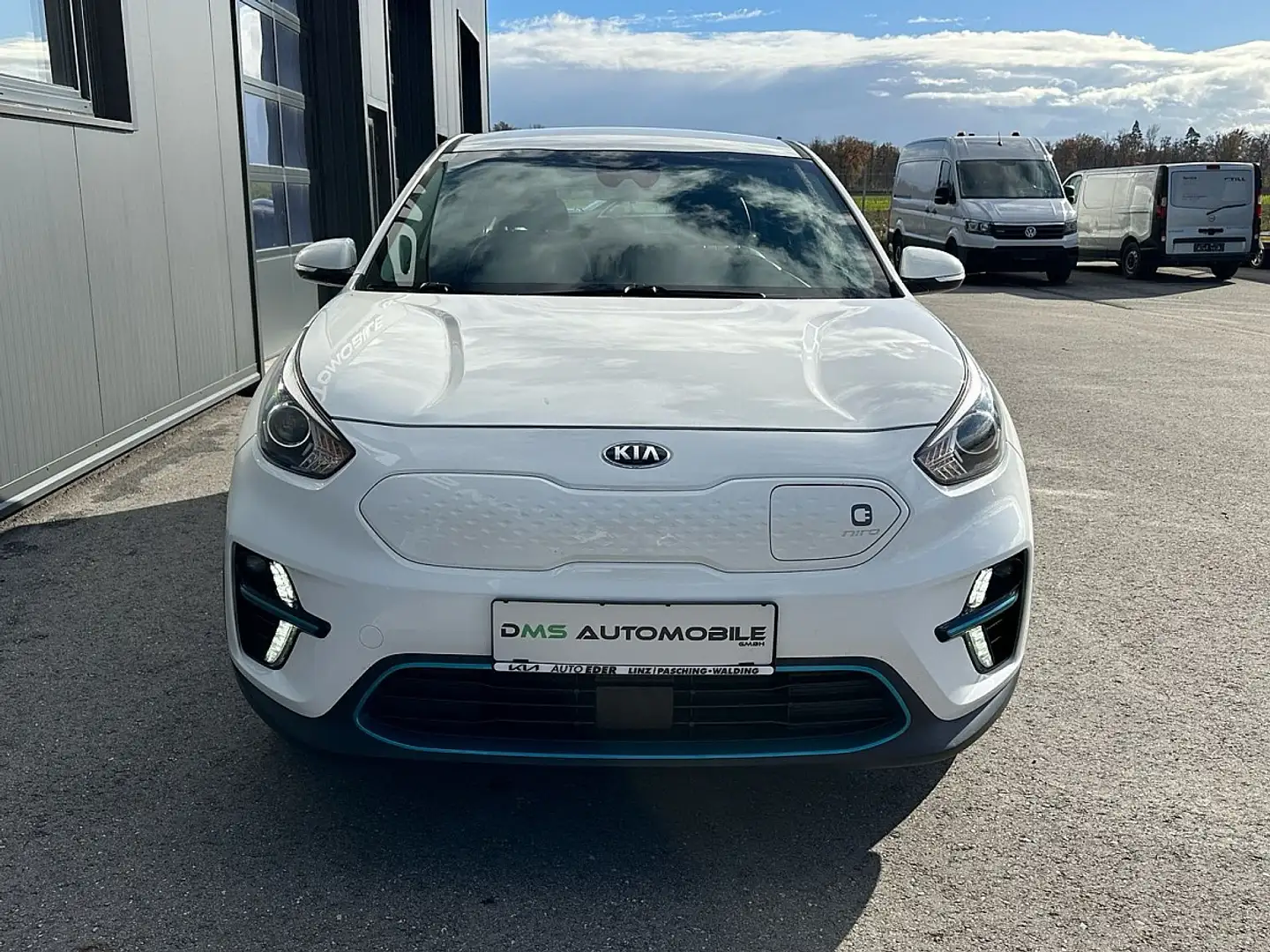 Kia e-Niro Niro EV 64kWh long Range Titan Aut.*KAMERA*1.HA... Weiß - 2