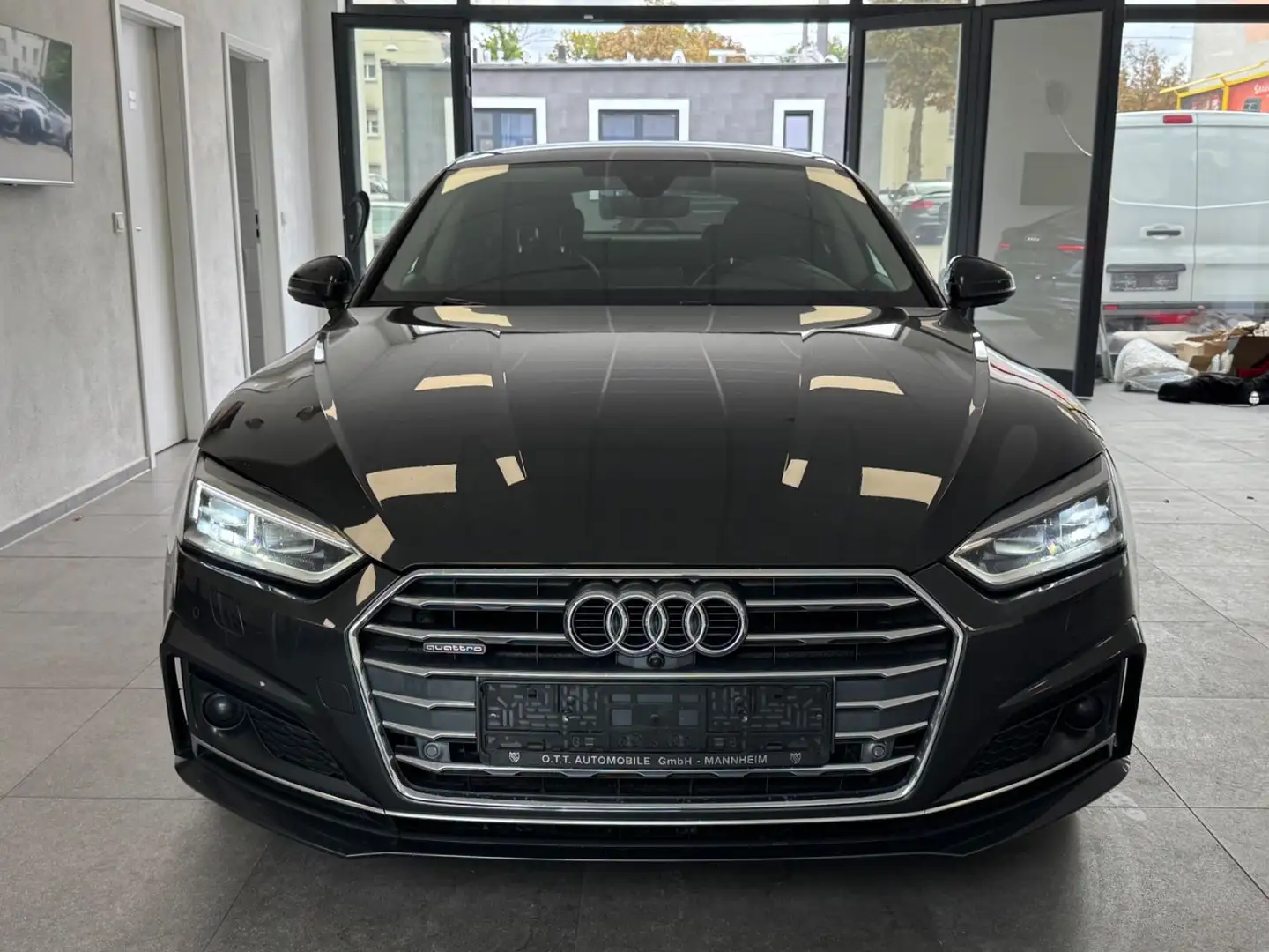 Audi A5 Sportback 2.0 TDI -S Line-Matrix-Virtual-360° Grau - 2