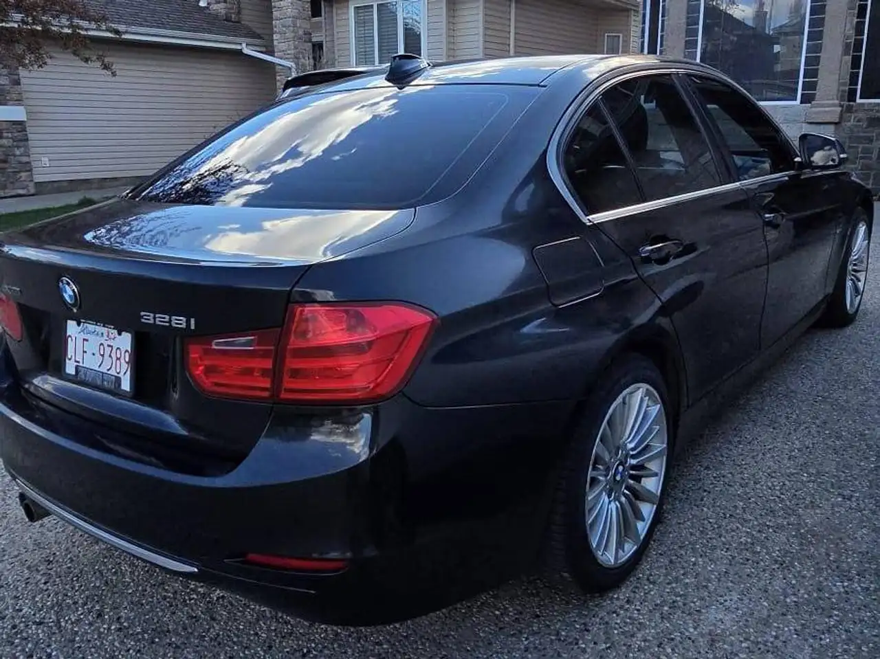 BMW 3 Series снимка BMW 3 Series
