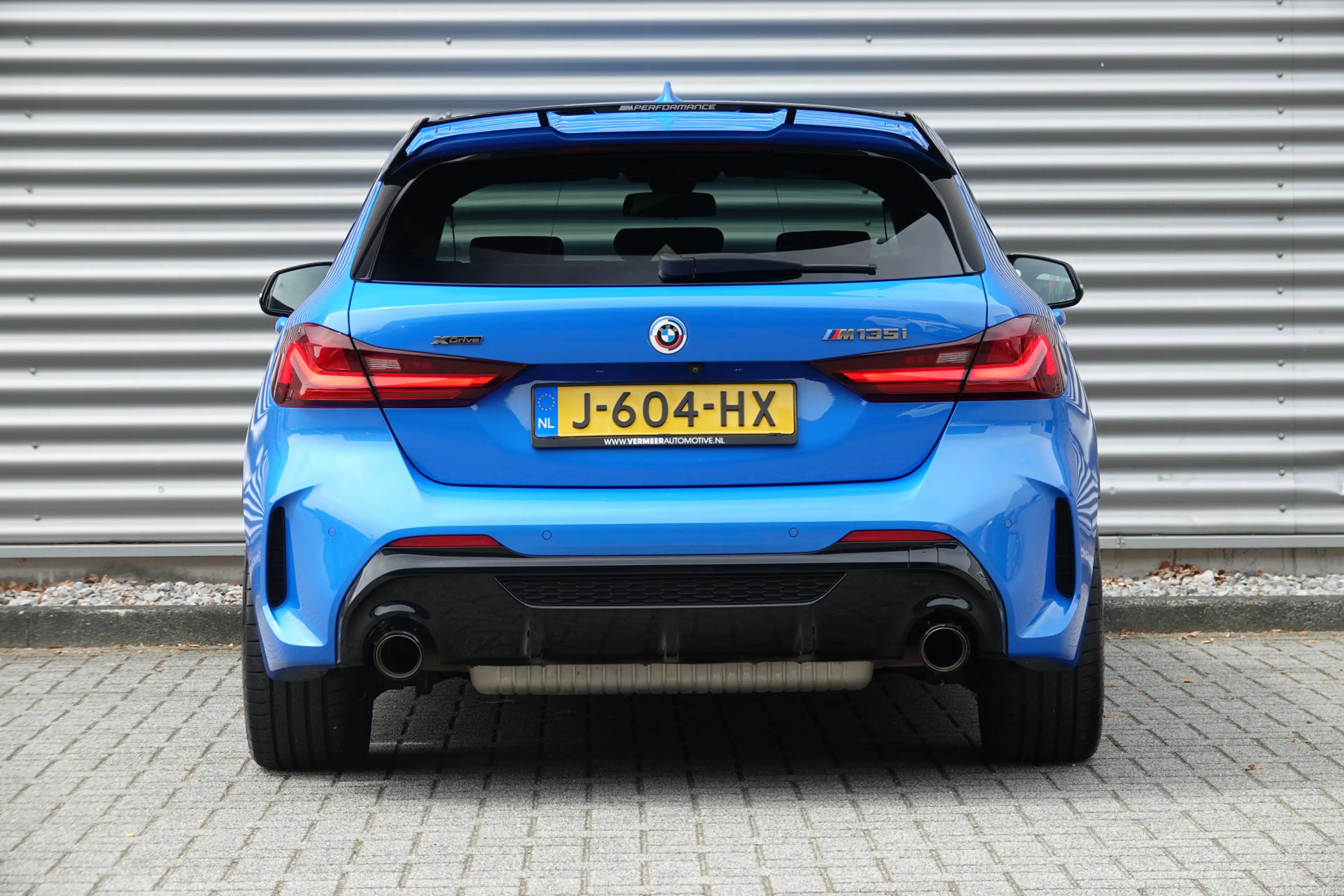 BMW 135 1-serie M135i xDrive High Executive | M Performanc — photo 20