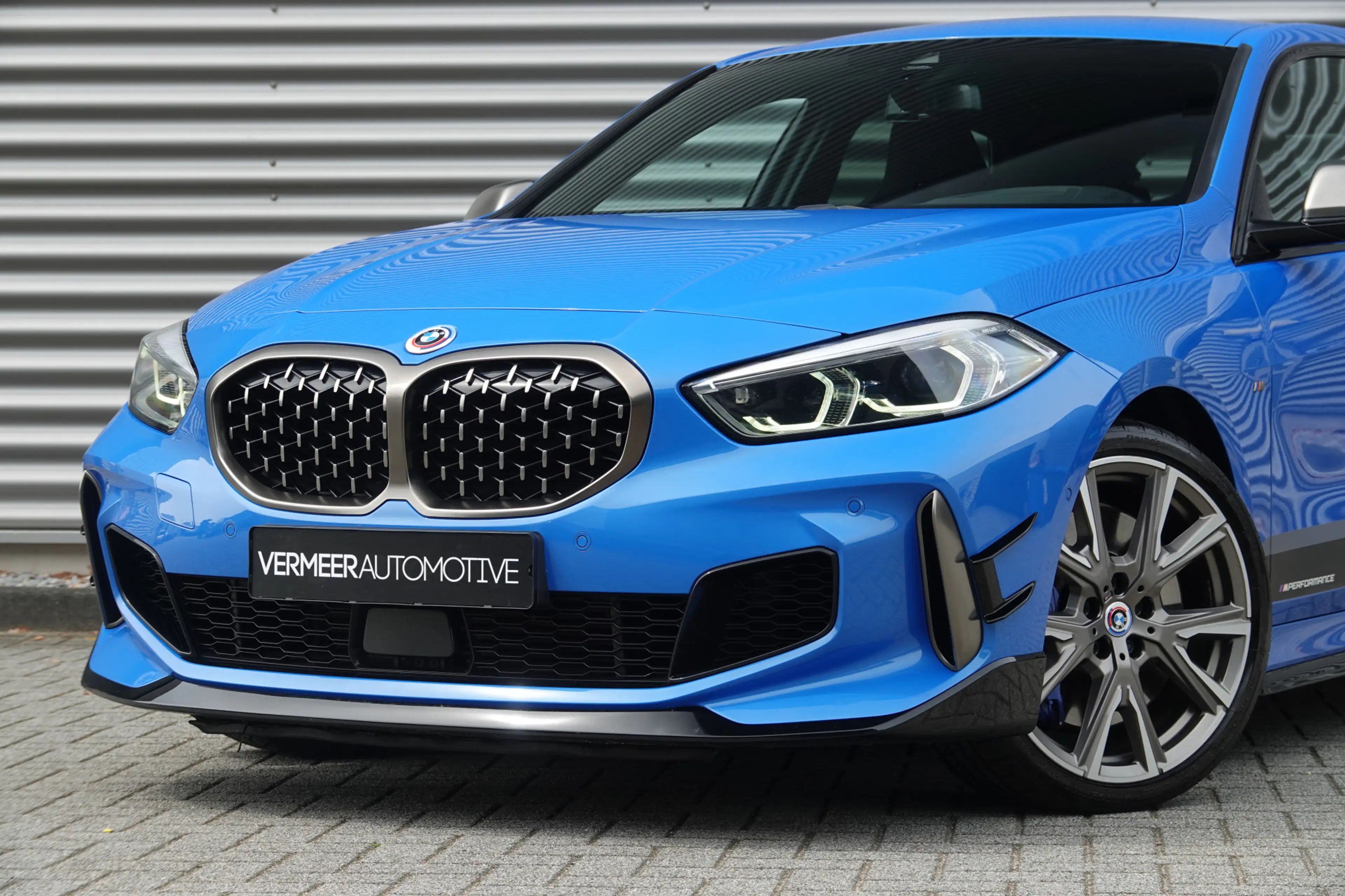 BMW 135 1-serie M135i xDrive High Executive | M Performanc — photo 2