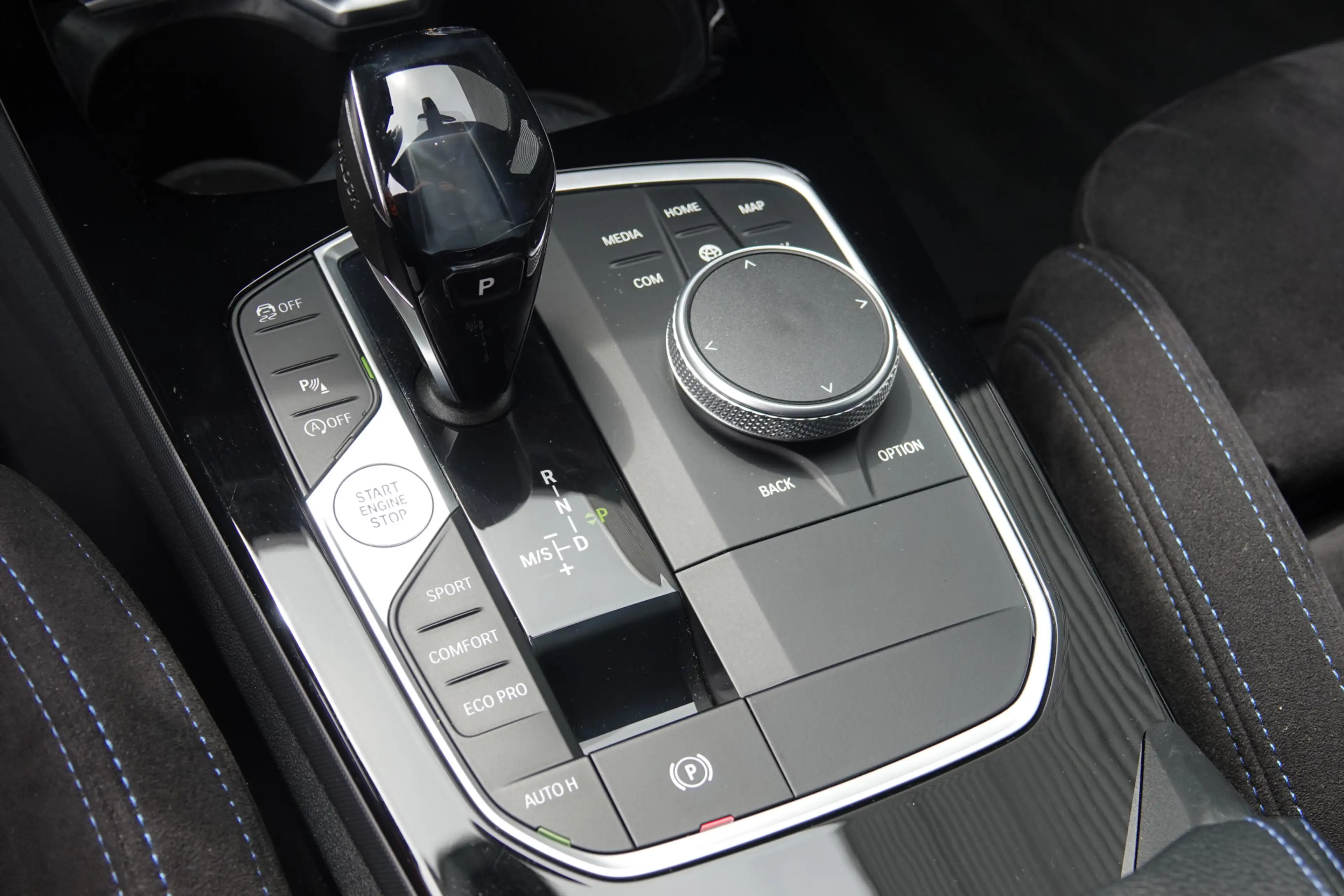 BMW 135 1-serie M135i xDrive High Executive | M Performanc — photo 18