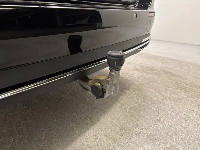 Mercedes-Benz E 450 d 4MATIC T-Modell Totw LED Distr PTS  Pano Ansicht 21