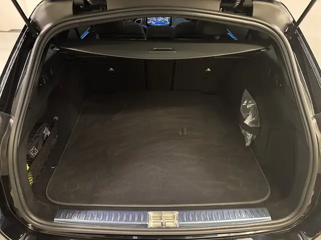 Mercedes-Benz E 450 d 4MATIC T-Modell Totw LED Distr PTS  Pano Ansicht 16