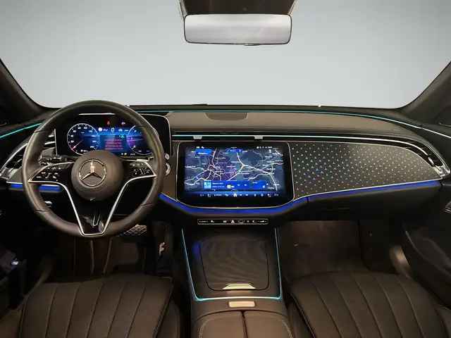 Mercedes-Benz E 450 d 4MATIC T-Modell Totw LED Distr PTS  Pano Ansicht 9