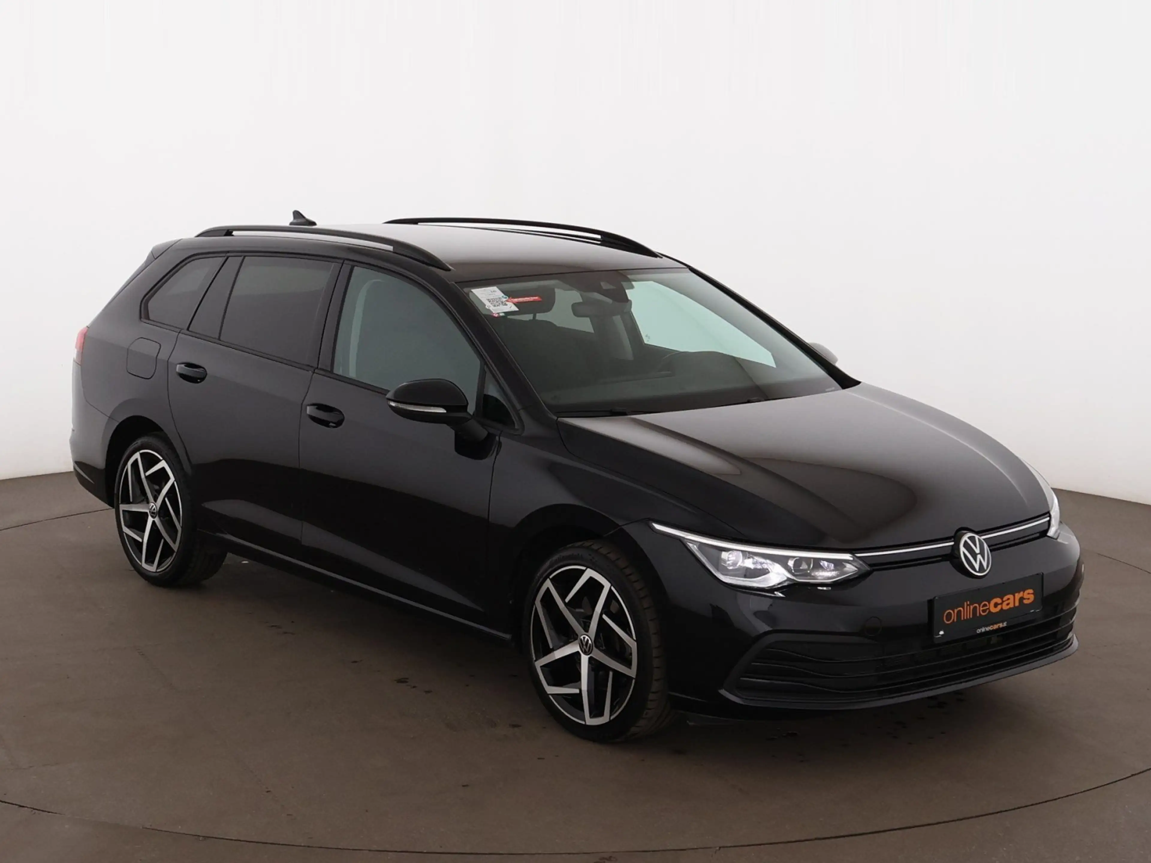 Volkswagen Golf Variant Golf VIII Variant 2.0 TDI Life Aut LED RADAR NAVI — photo 5