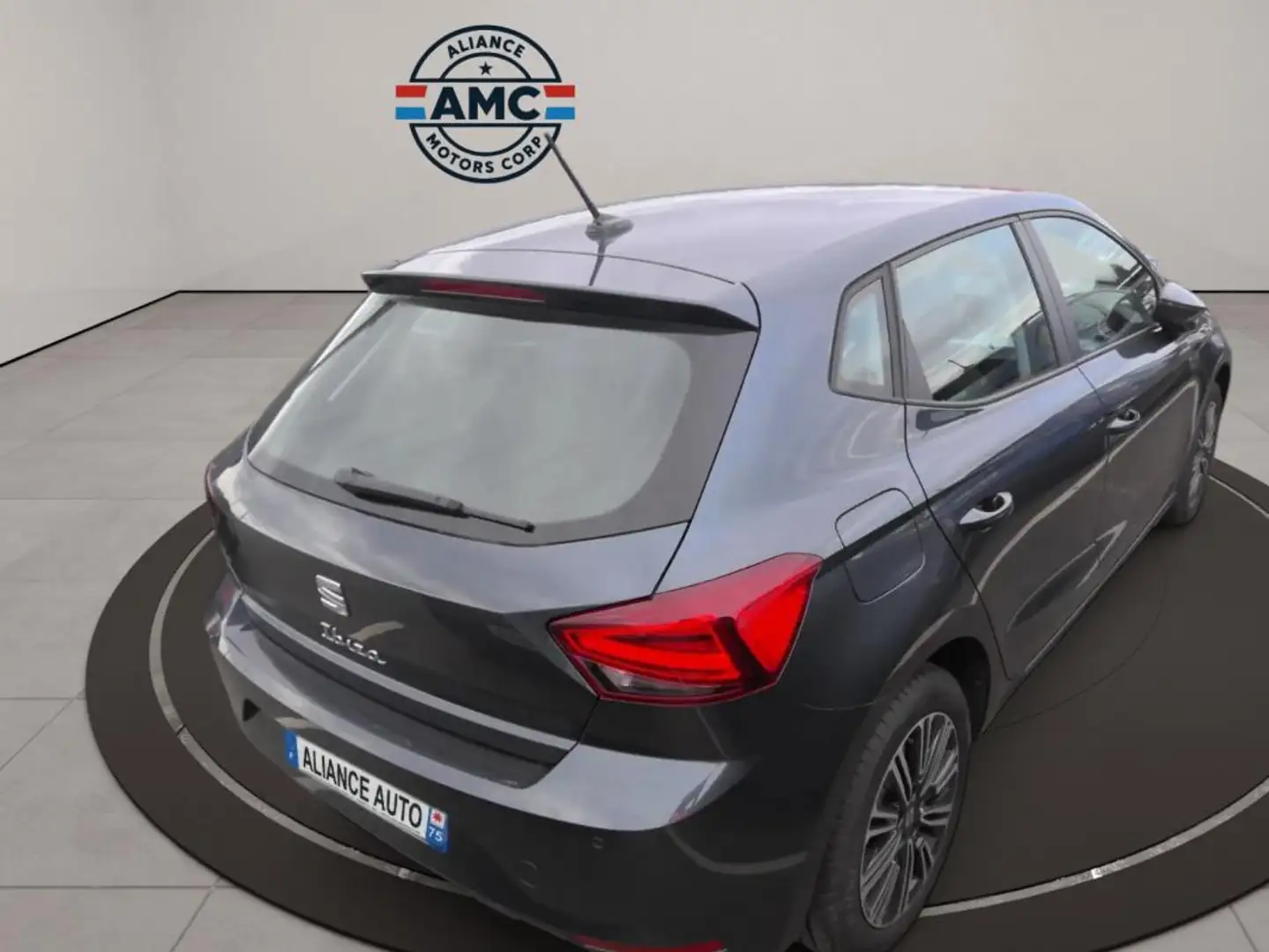 SEAT Ibiza - 11/2024 14.366 KMS STYLE 1.0 TSI 115CH Gris - 2