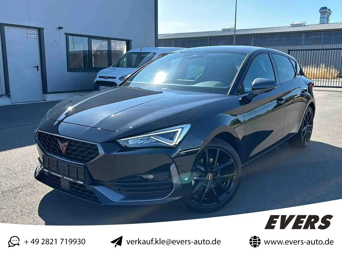 CUPRA Leon 1.5 eTSI DSG NAVI MEMORY KAMERA LM18 Schwarz - 1