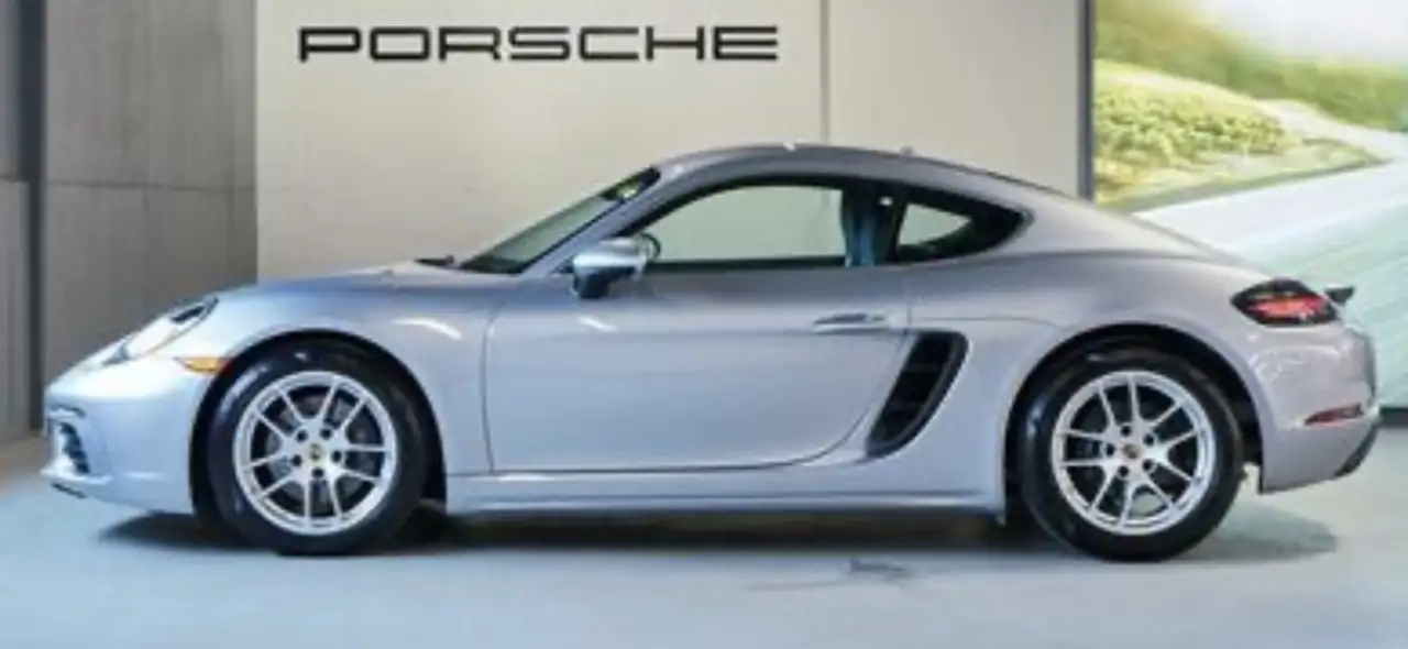 Porsche 718 Cayman снимка Porsche 718 Cayman