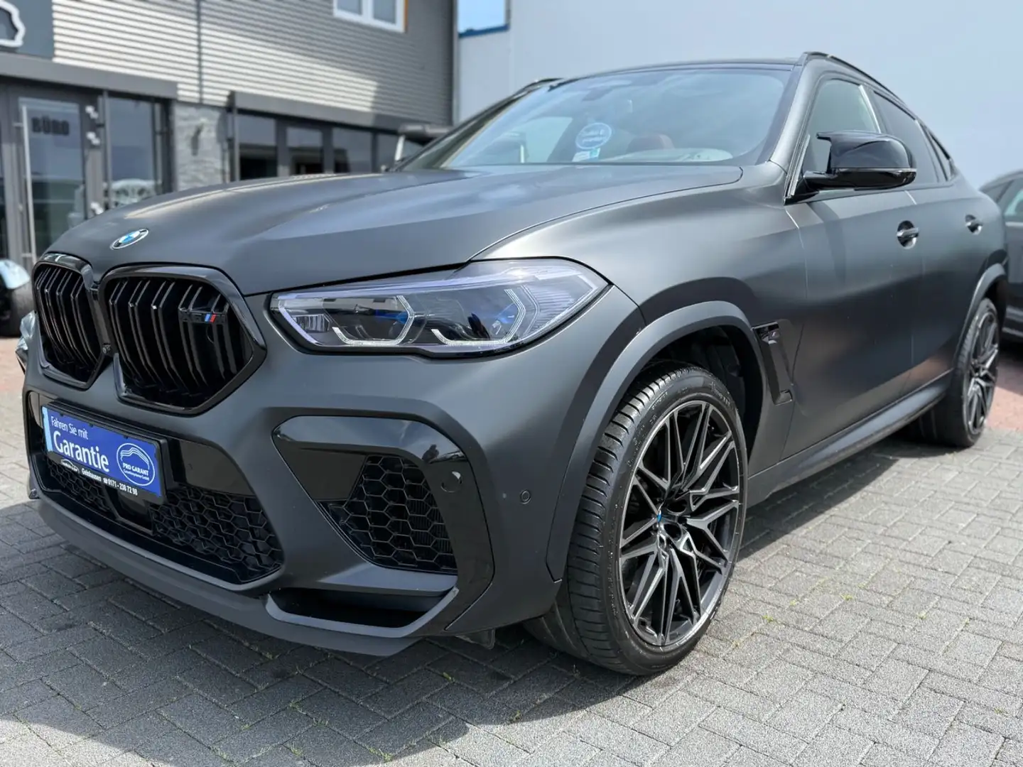 BMW X6 M Baureihe X6 M Competition *1. Hand *Pano *SKY Schwarz - 1