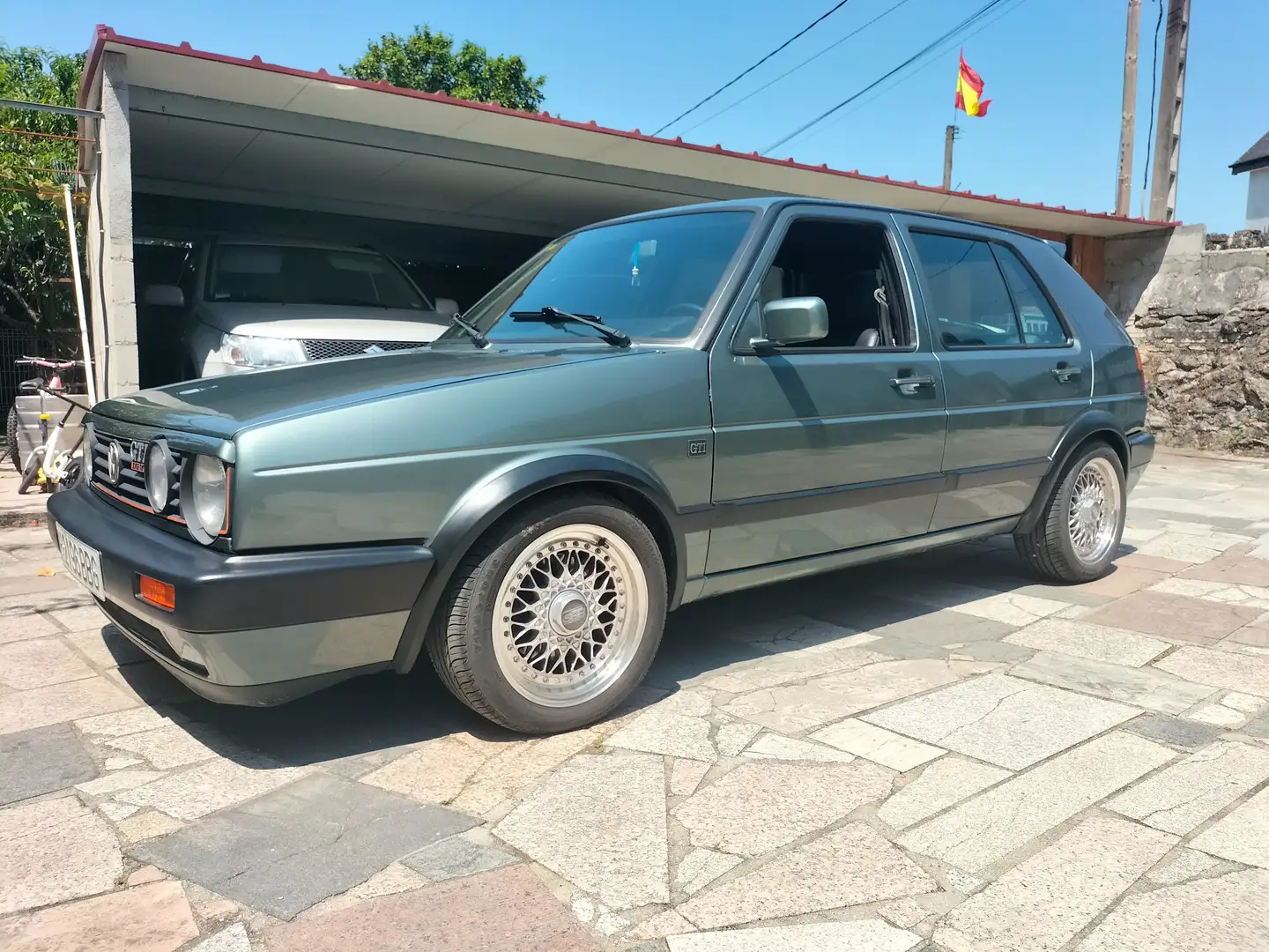 Volkswagen Golf GTI Golf 1.8 GTI 16v A.A. 140 GTI - 1