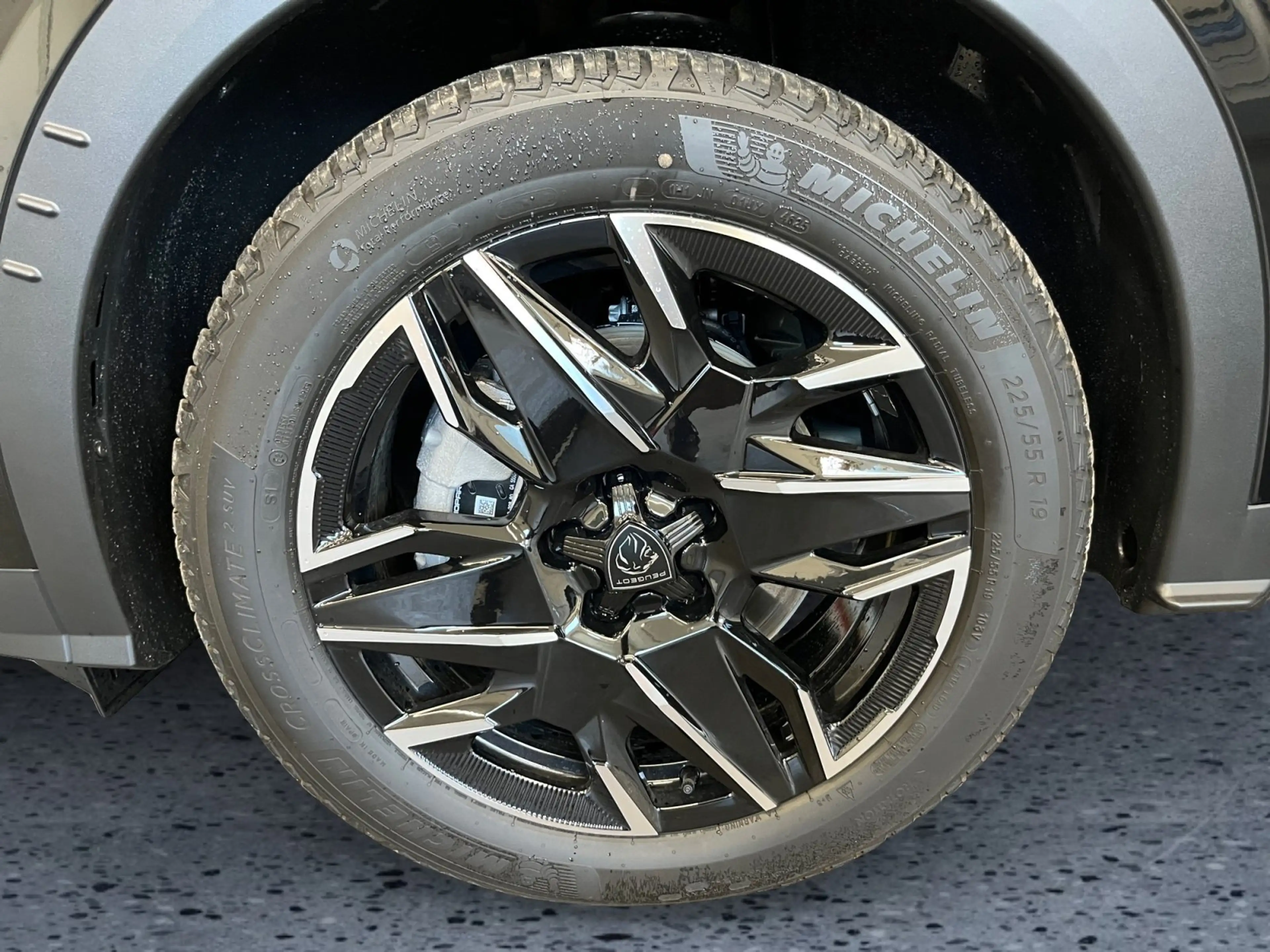 Peugeot 5008 1.2 145 GT Exclusive ACC Alcantara LED Navi — photo 13