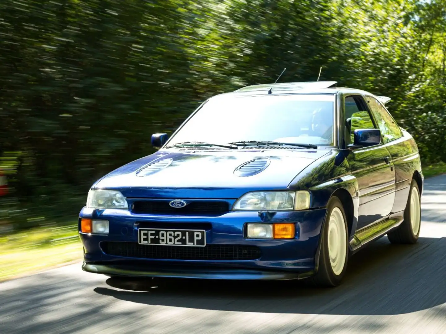 Ford Escort 1993 – Ford Escort RS Cosworth Azul - 2