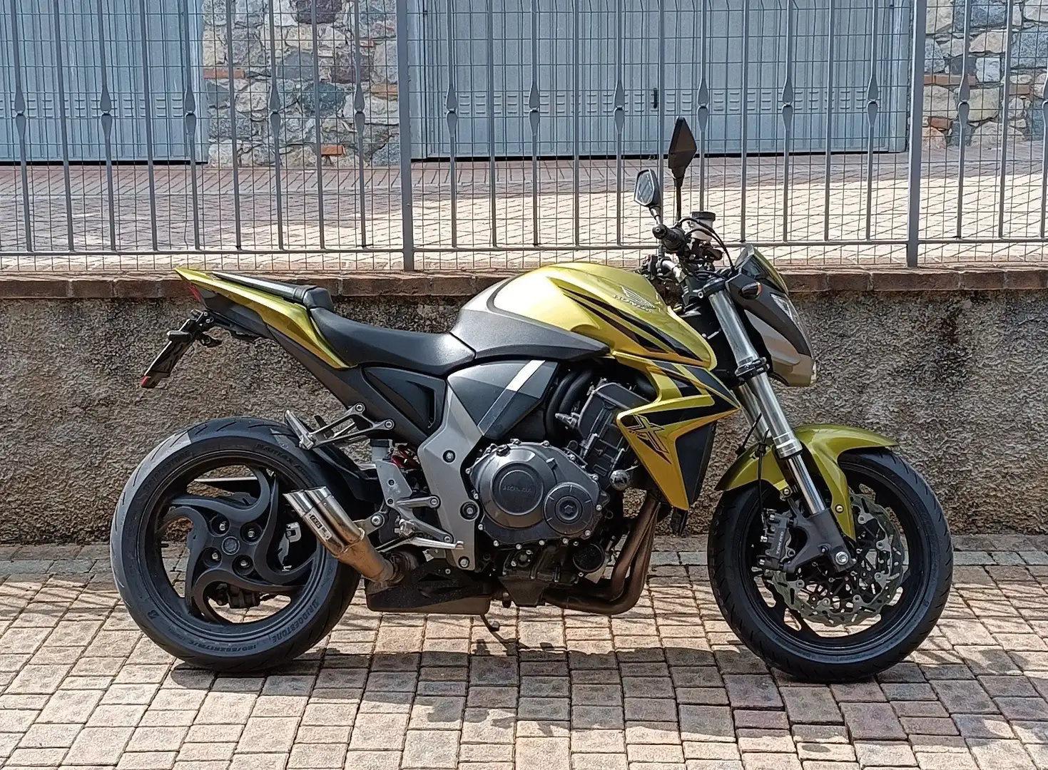 Honda CB 1000 R Oro - 1