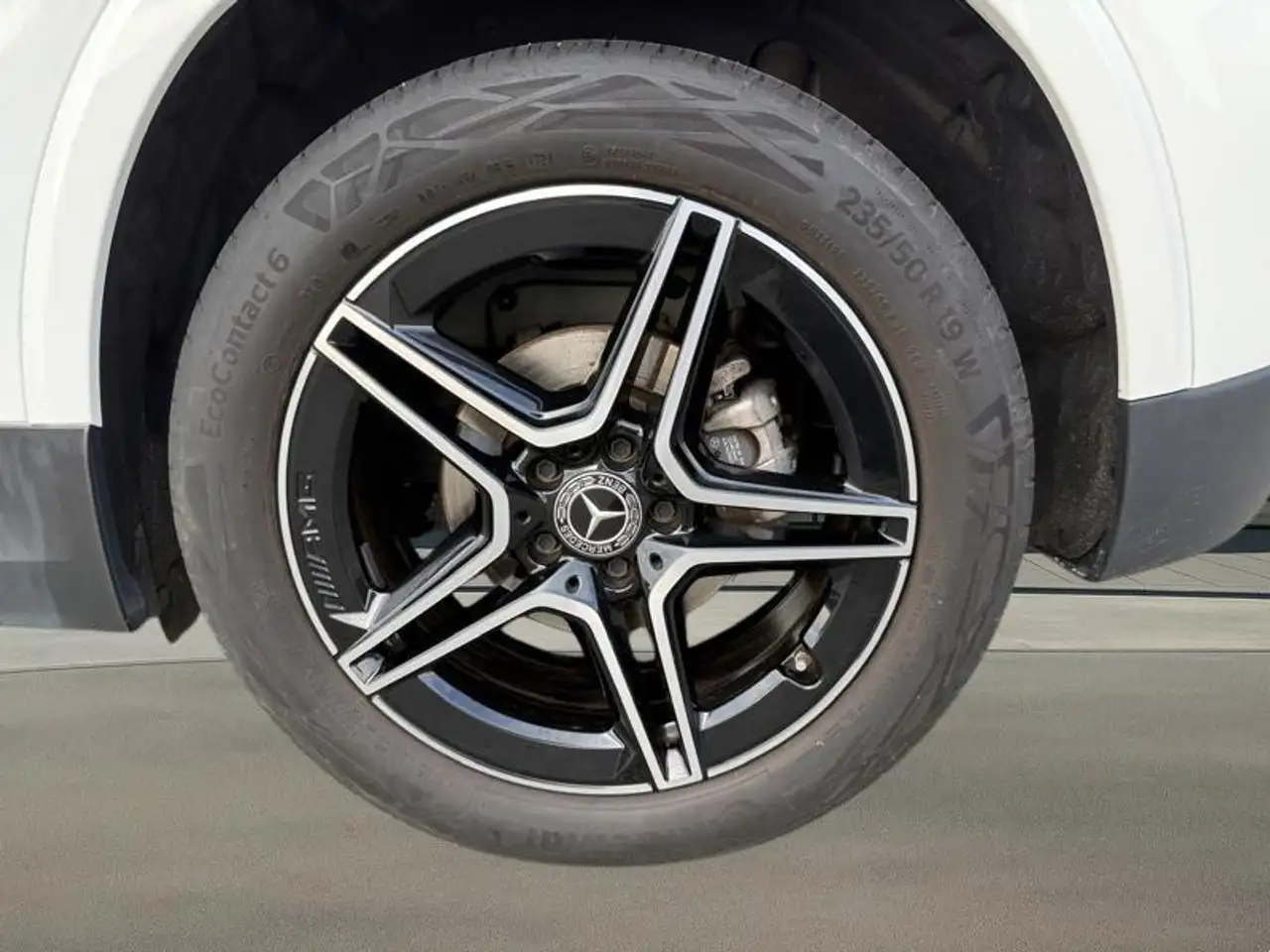 Mercedes-Benz GLA d AMG Line, миниатюра 4