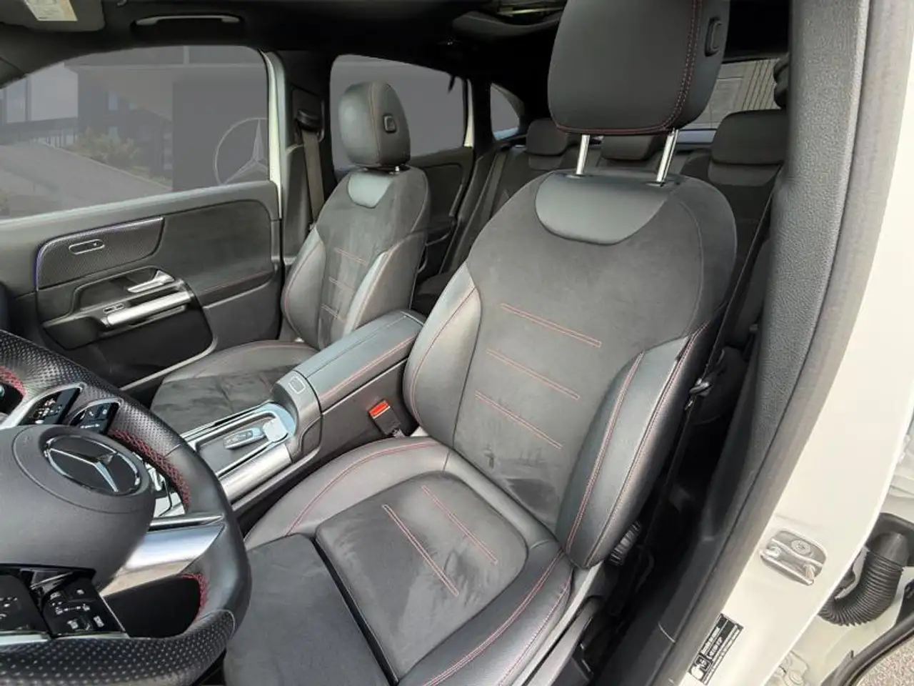 Mercedes-Benz GLA d AMG Line, миниатюра 10