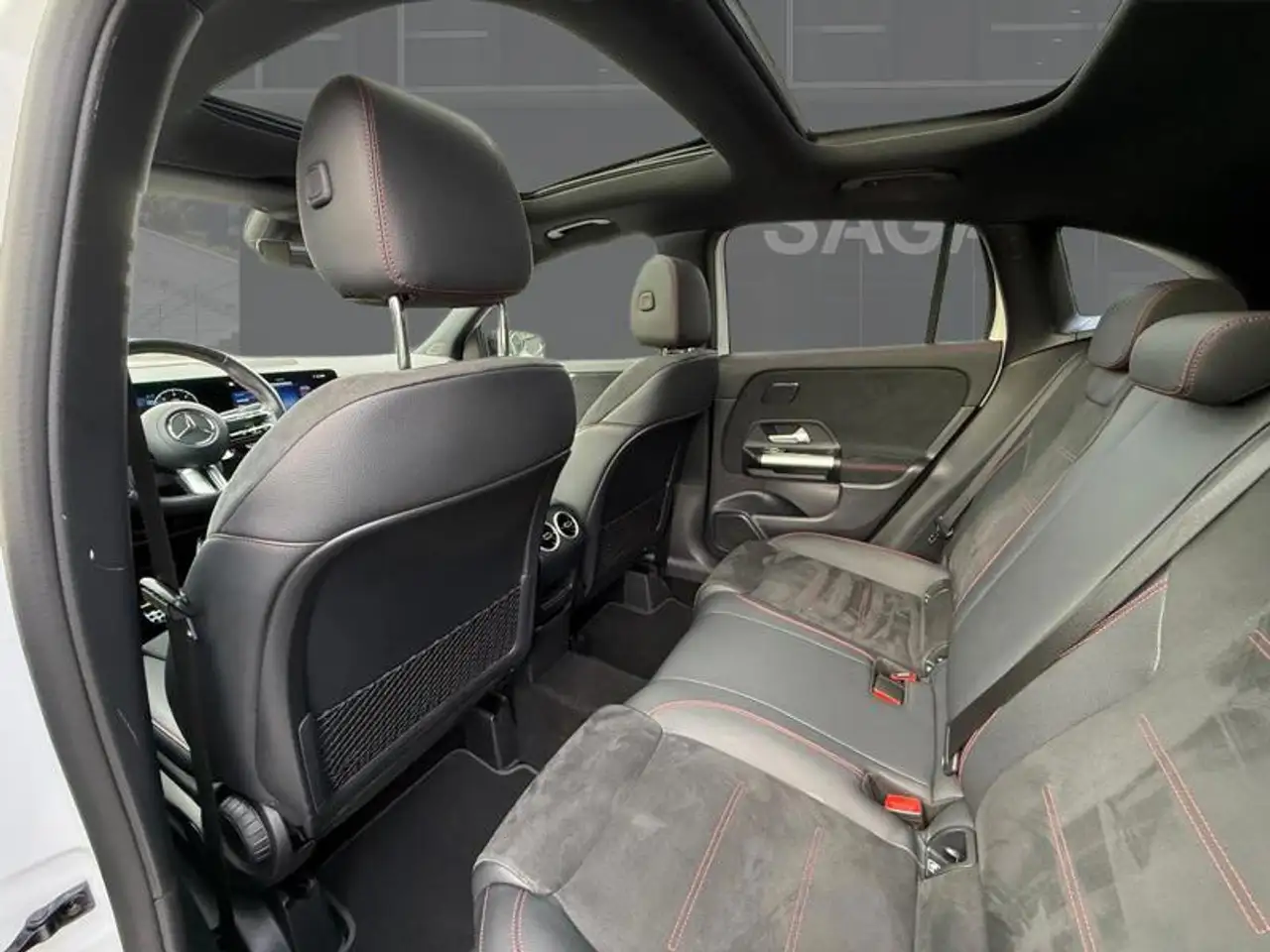 Mercedes-Benz GLA d AMG Line, миниатюра 18